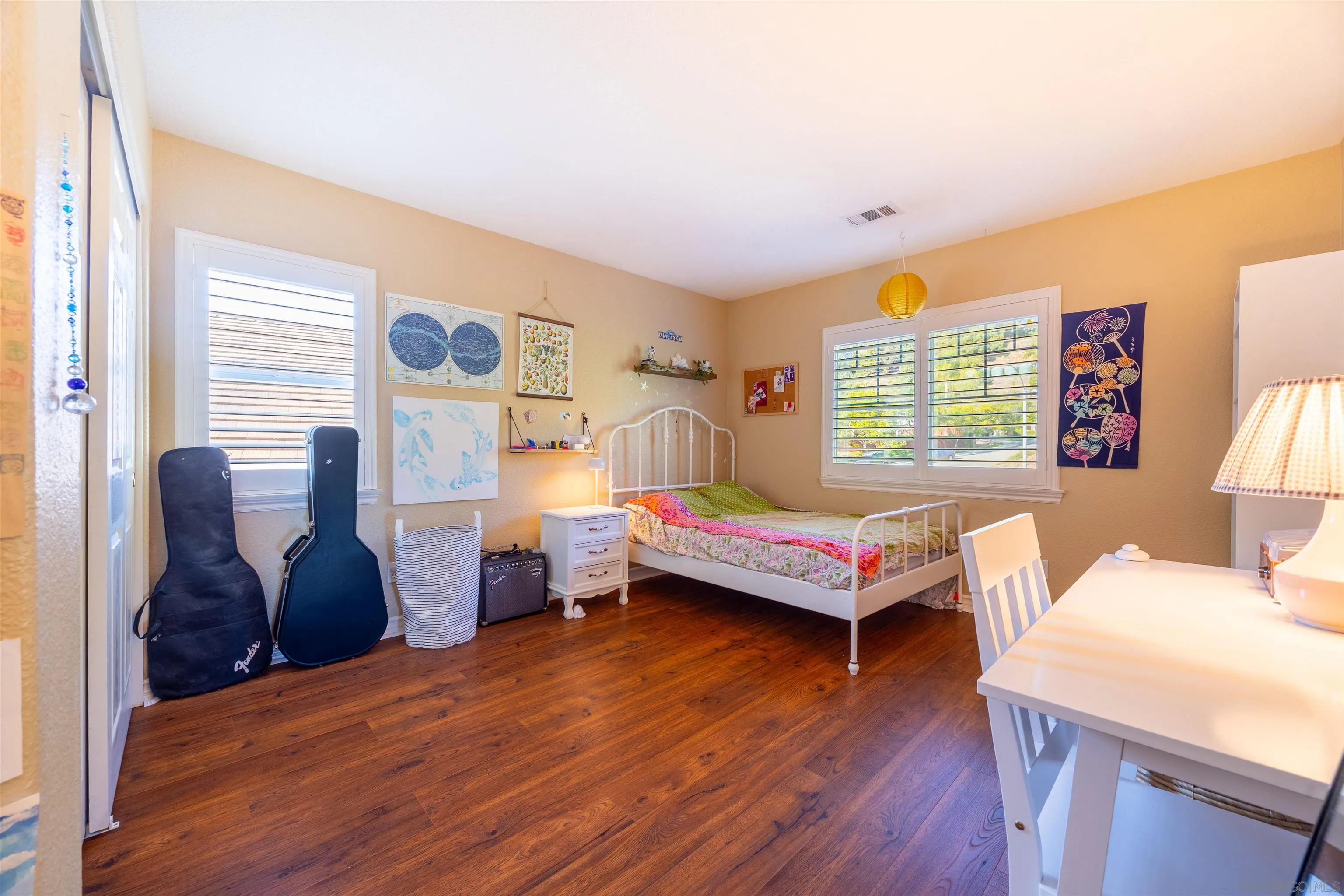https://cdn.realtyfeed.com/cdn/127/250041209/ade7597a6ea1065b0d444b329bdc1e4c.webp