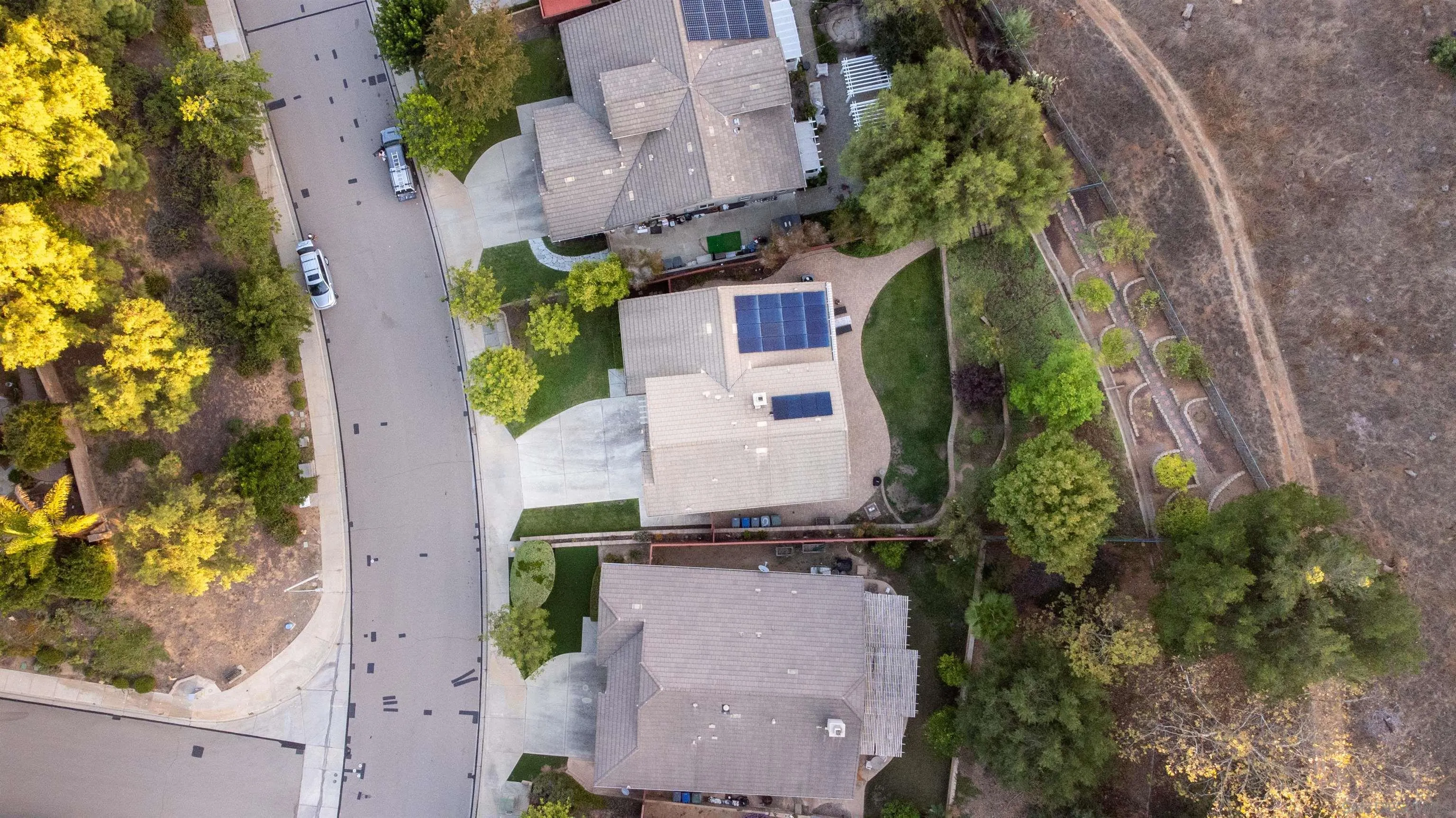 https://cdn.realtyfeed.com/cdn/127/250041209/f32eb8b04778d0e366933410d599369b.webp