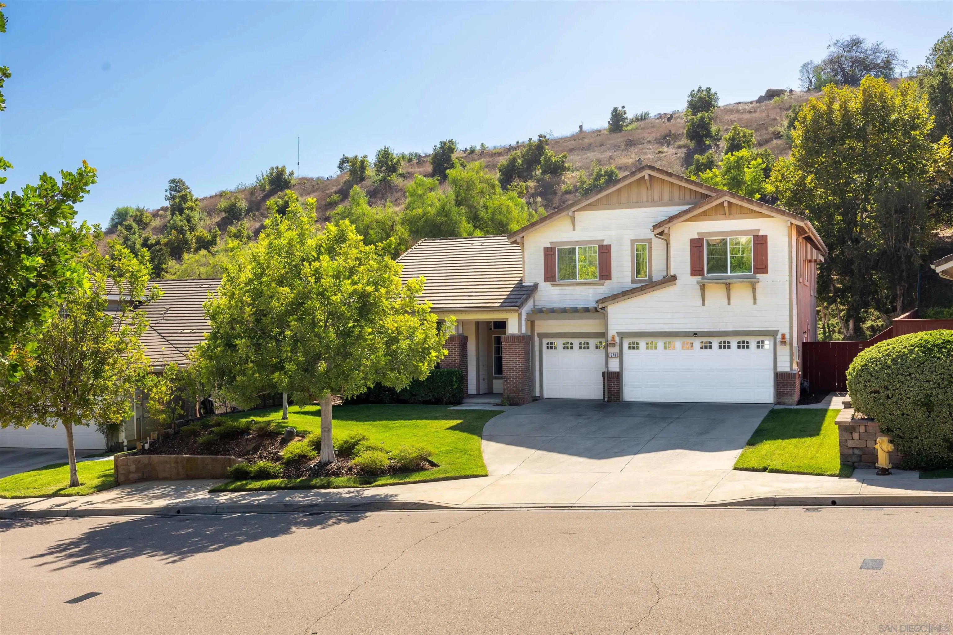 https://cdn.realtyfeed.com/cdn/127/250041209/f55340bae3e293347ad261347cb0a1ed.webp