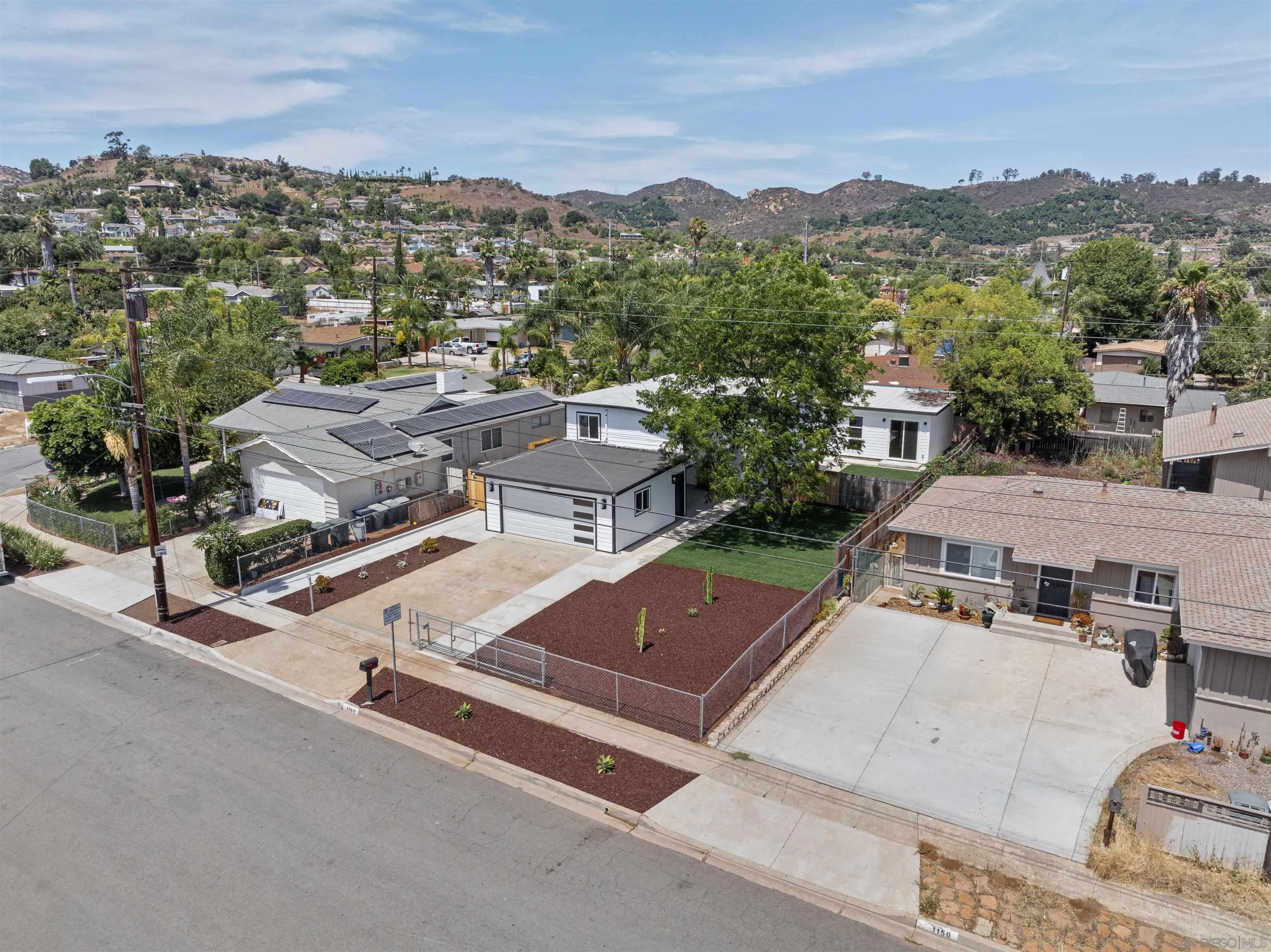 https://cdn.realtyfeed.com/cdn/127/250041210/e855434447e4c86459f36b3bbd43611e.webp