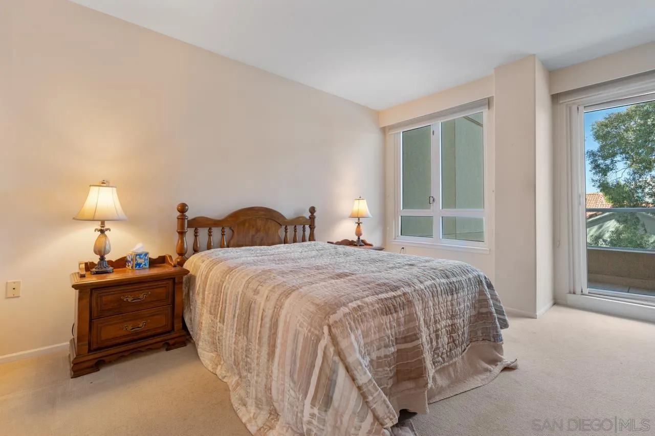 Photo #5: 250041211 Listing 