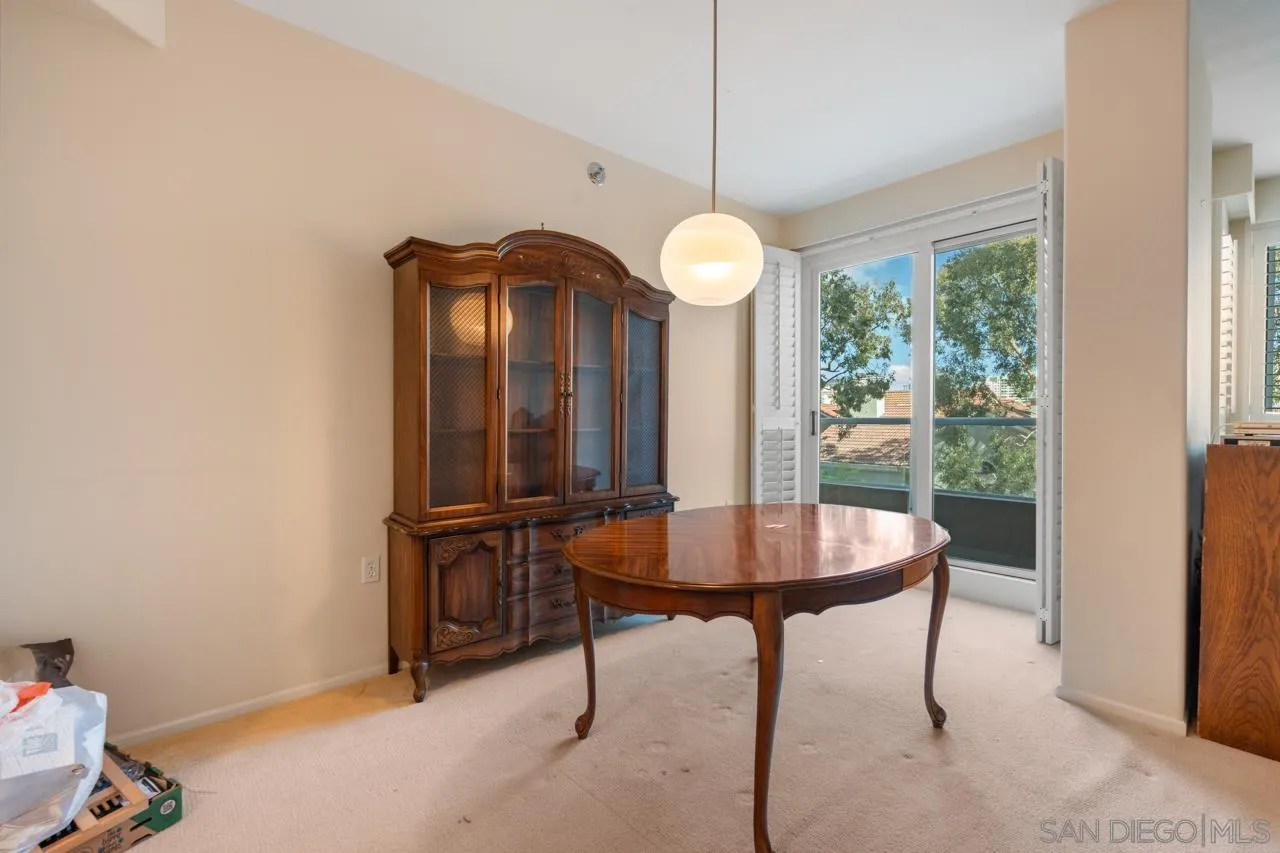 Photo #4: 250041211 Listing 