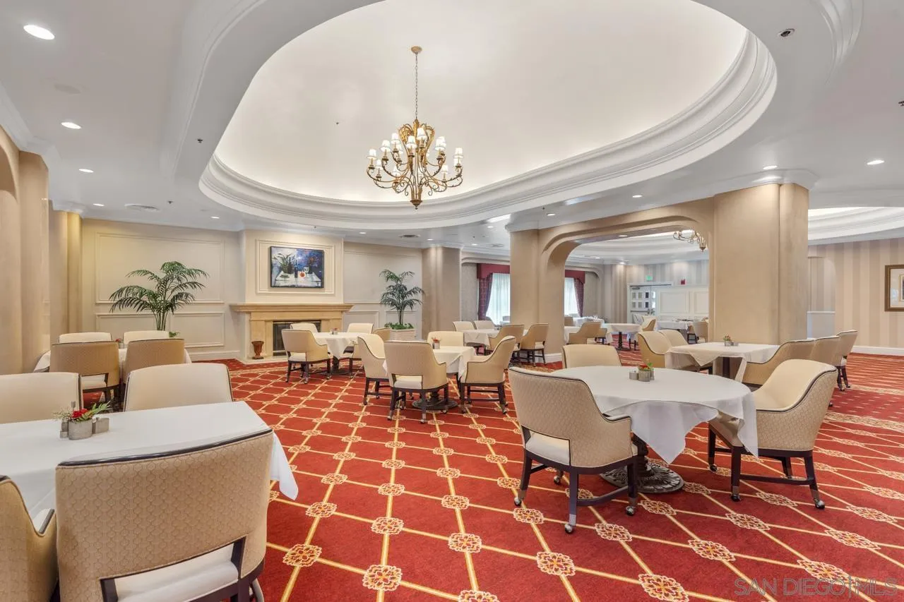 https://cdn.realtyfeed.com/cdn/127/250041211/5ee03377c19d8e74f636463255f3ae18.webp