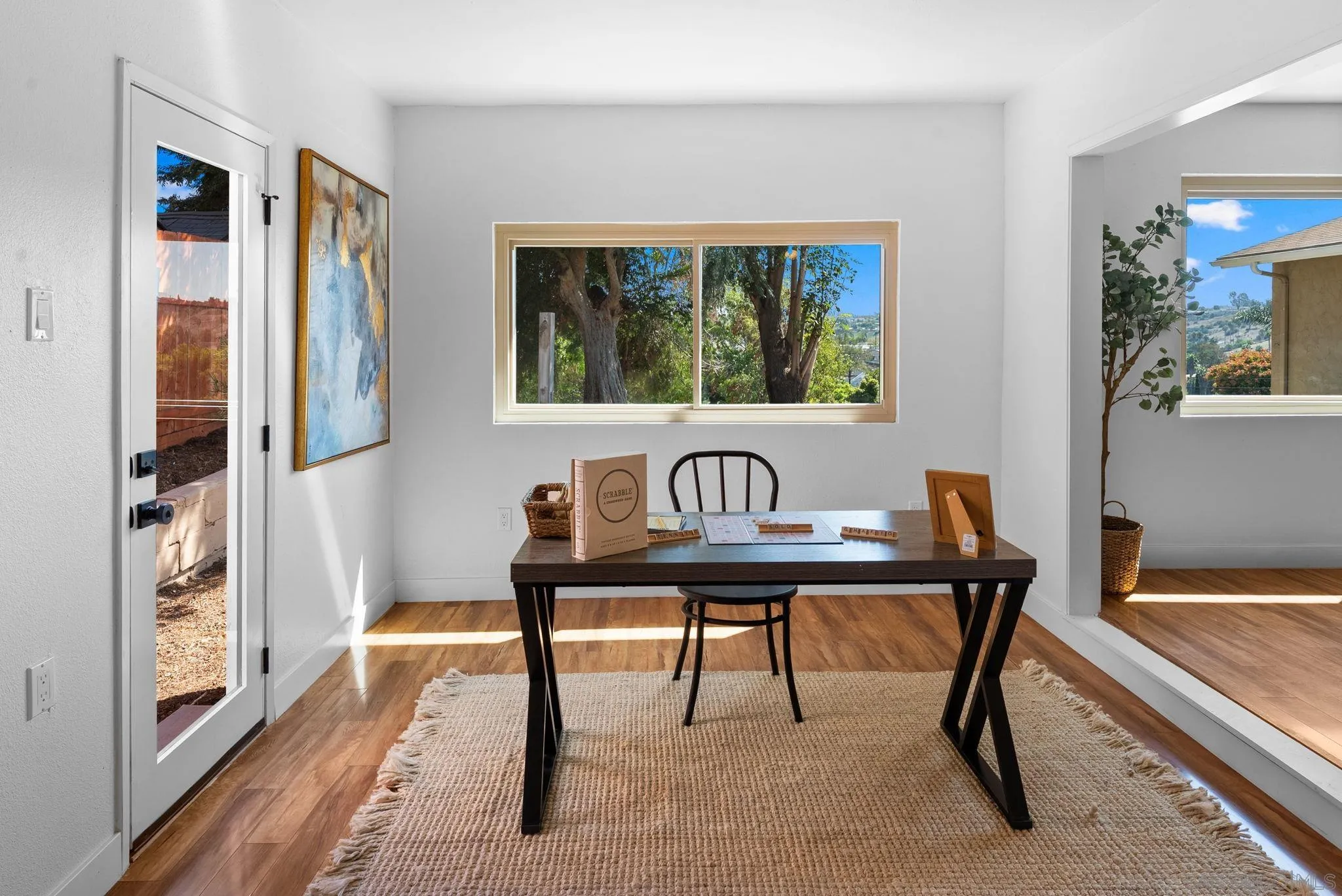 https://cdn.realtyfeed.com/cdn/127/250041215/01cf5dd583894047d904a89821d0c7f8.webp