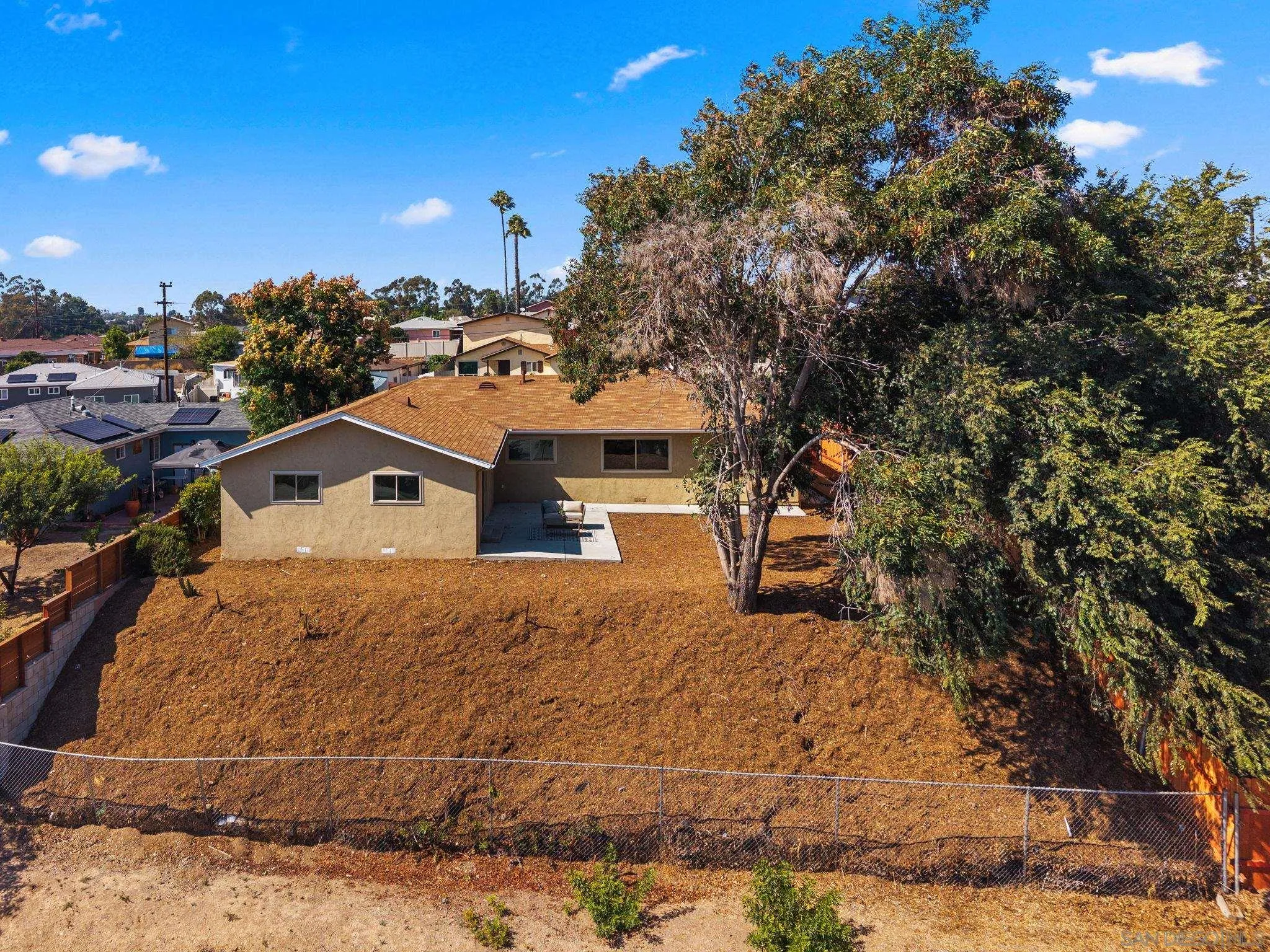 https://cdn.realtyfeed.com/cdn/127/250041215/0ad0a0dbb36a2ab6bc85d9c70c877194.webp