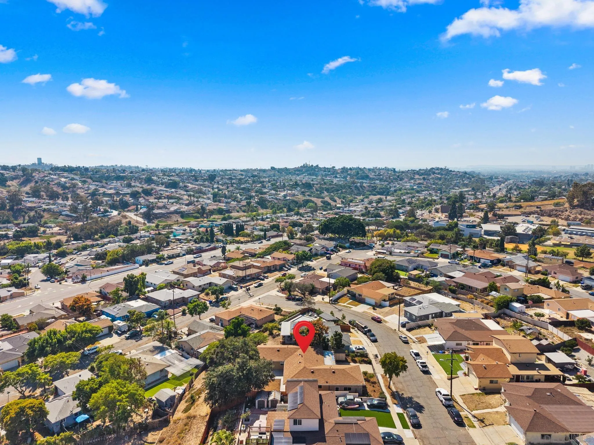 https://cdn.realtyfeed.com/cdn/127/250041215/d2aadd3de11ff9b4e5457203cc3ee214.webp
