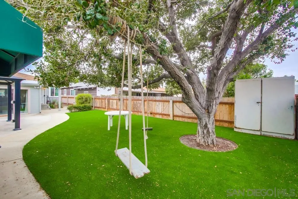 https://cdn.realtyfeed.com/cdn/127/250041217/dab1a9e7216a164120047fab1f7ab5d8.webp