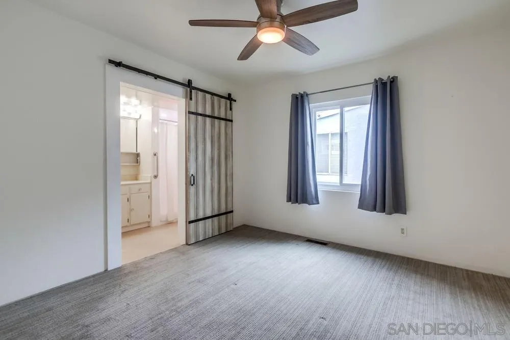 https://cdn.realtyfeed.com/cdn/127/250041217/e6dba4171f0febe25944bacbb37d1406.webp