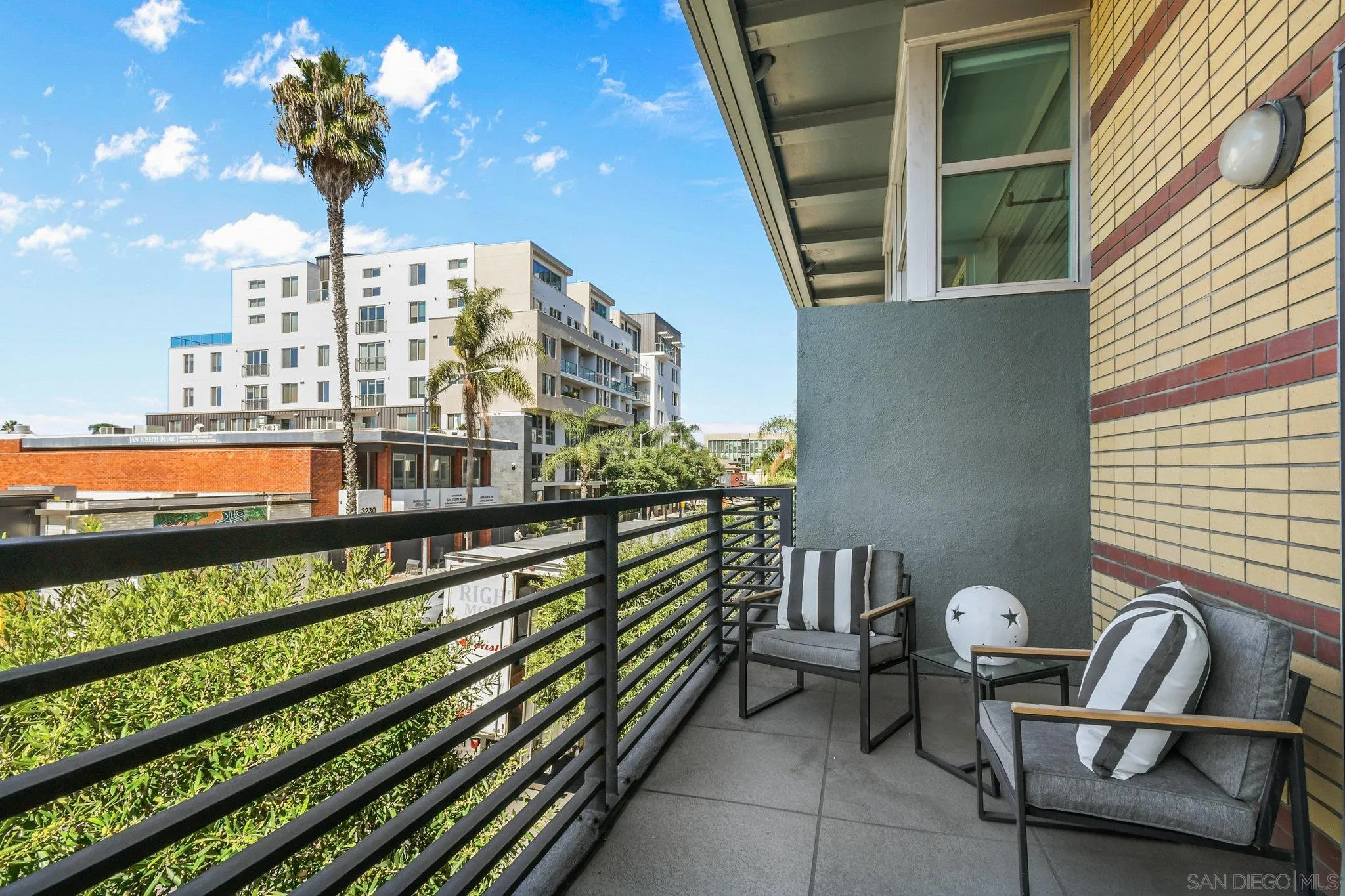 https://cdn.realtyfeed.com/cdn/127/250041225/257aacee8a928a1c01059ef2ffd79fbc.webp
