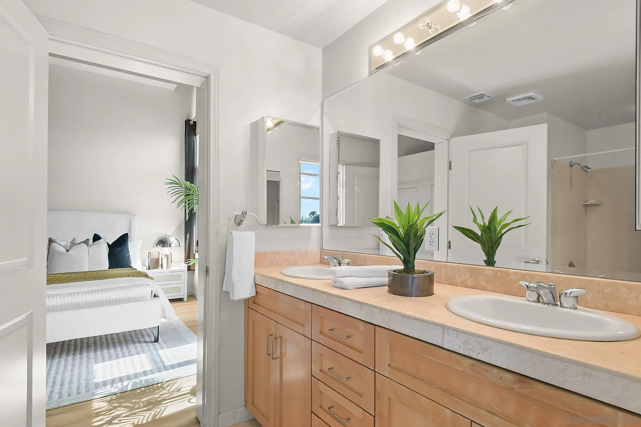 Photo #19: 250041225 Listing: Photo #19