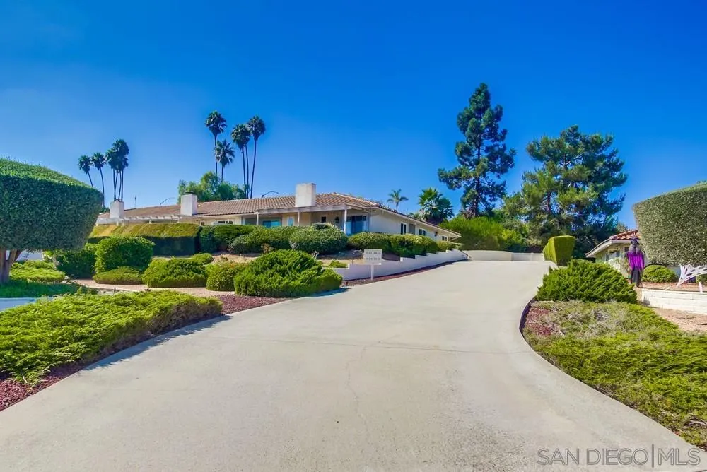 Photo #2: 250041235 Listing 