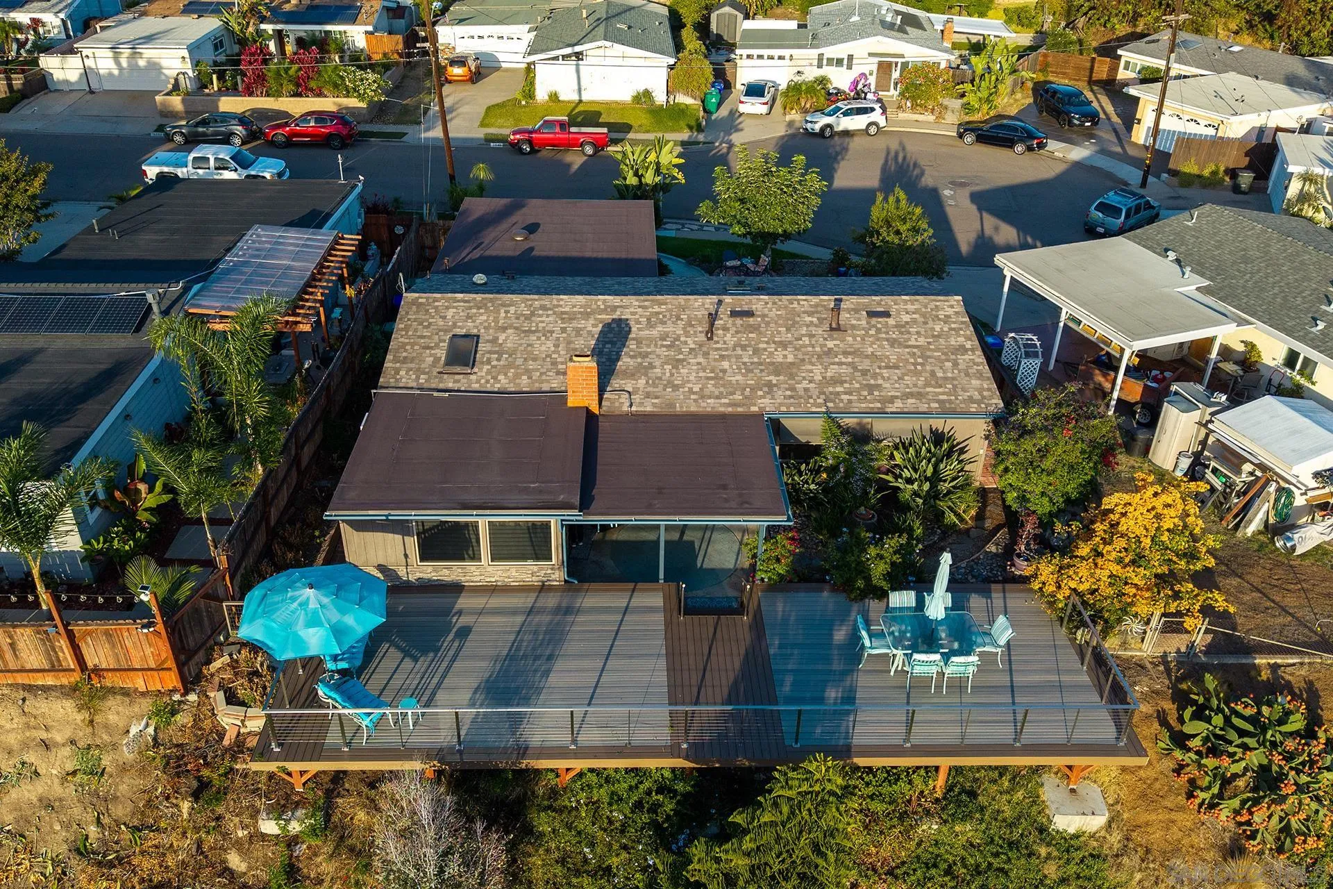 https://cdn.realtyfeed.com/cdn/127/250041238/a5846757c24f10f61b8e5d1b52db4b2d.webp