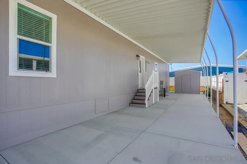 https://cdn.realtyfeed.com/cdn/127/250041242/a75581278989659e8738a5846a0d79bc.webp