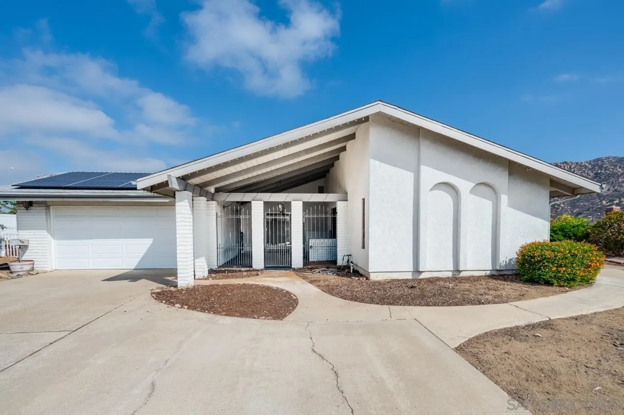 https://cdn.realtyfeed.com/cdn/127/250041245/23f20994edded78eccc532dccee84bd2.webp