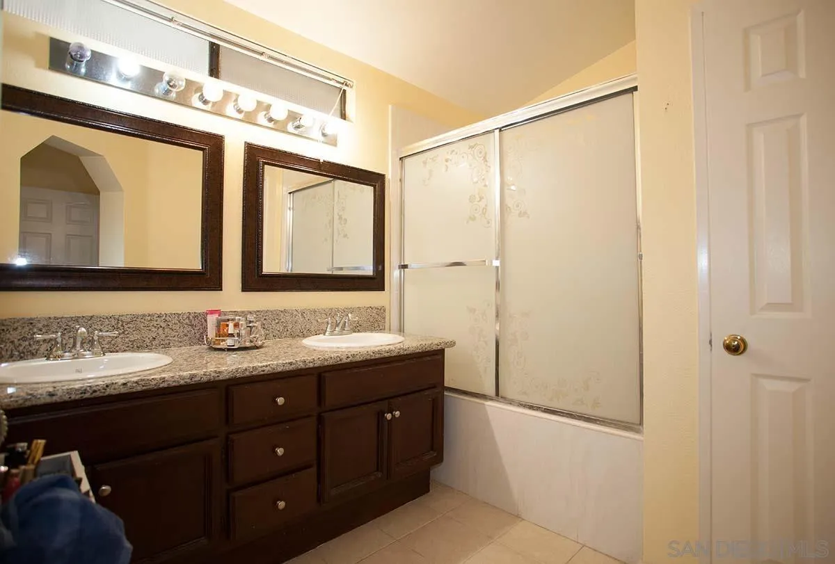 https://cdn.realtyfeed.com/cdn/127/250041246/0d93d41ef9b624f78b2601f8953c82be.webp