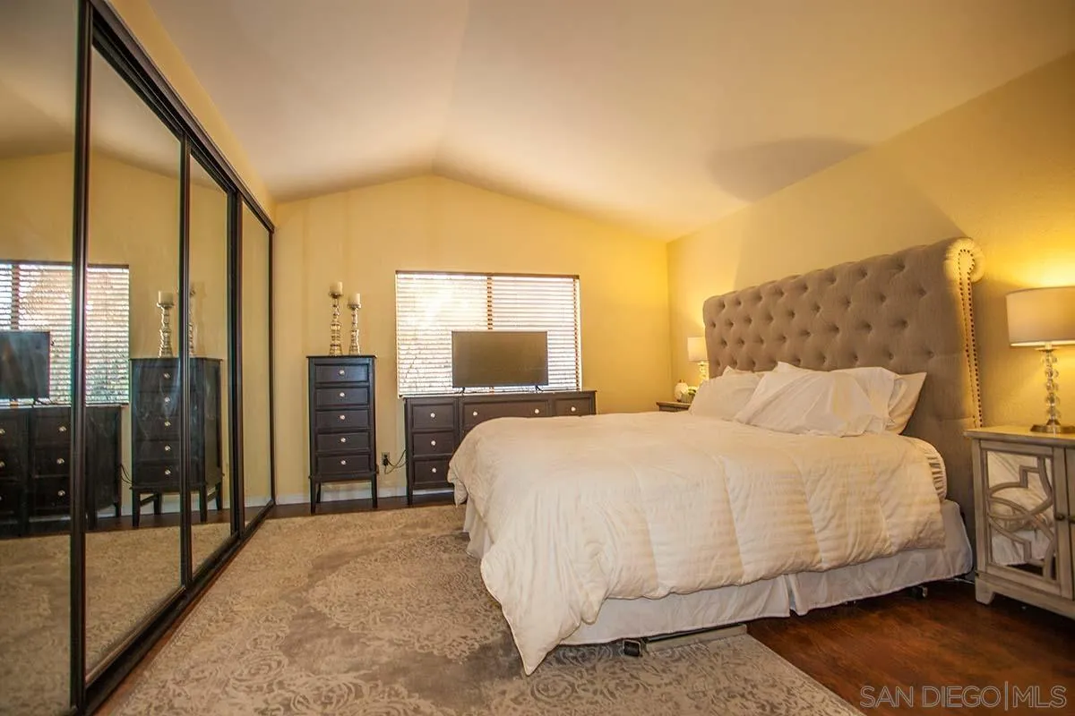 https://cdn.realtyfeed.com/cdn/127/250041246/28def49dda3f134d52d264b7598f3629.webp