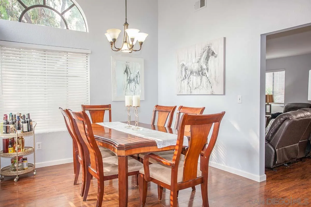 https://cdn.realtyfeed.com/cdn/127/250041246/7e29992b456d92a17e55f78f95f195fc.webp