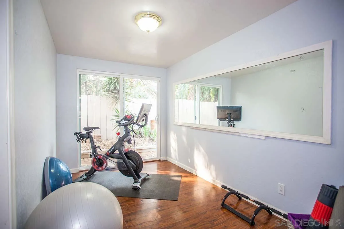 https://cdn.realtyfeed.com/cdn/127/250041246/8854512d5a8240c324de8513e15e78fe.webp