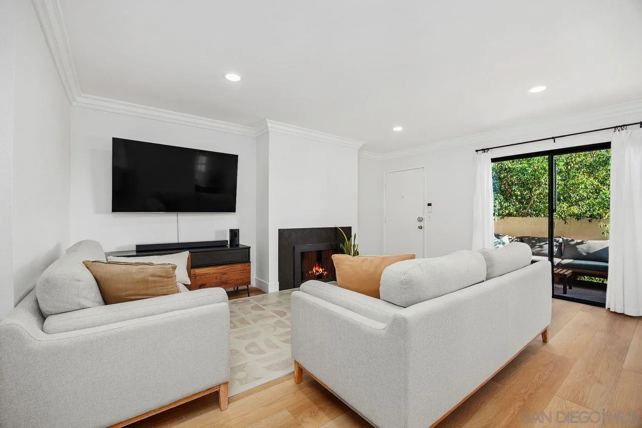 Photo #3: 250041259 Listing 