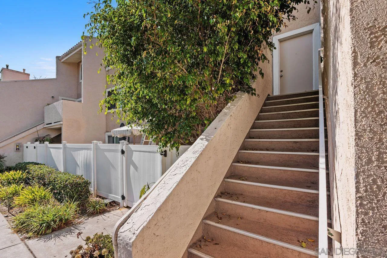 https://cdn.realtyfeed.com/cdn/127/250041259/e78a3ce201b5cf6ce77dad58a335e62e.webp