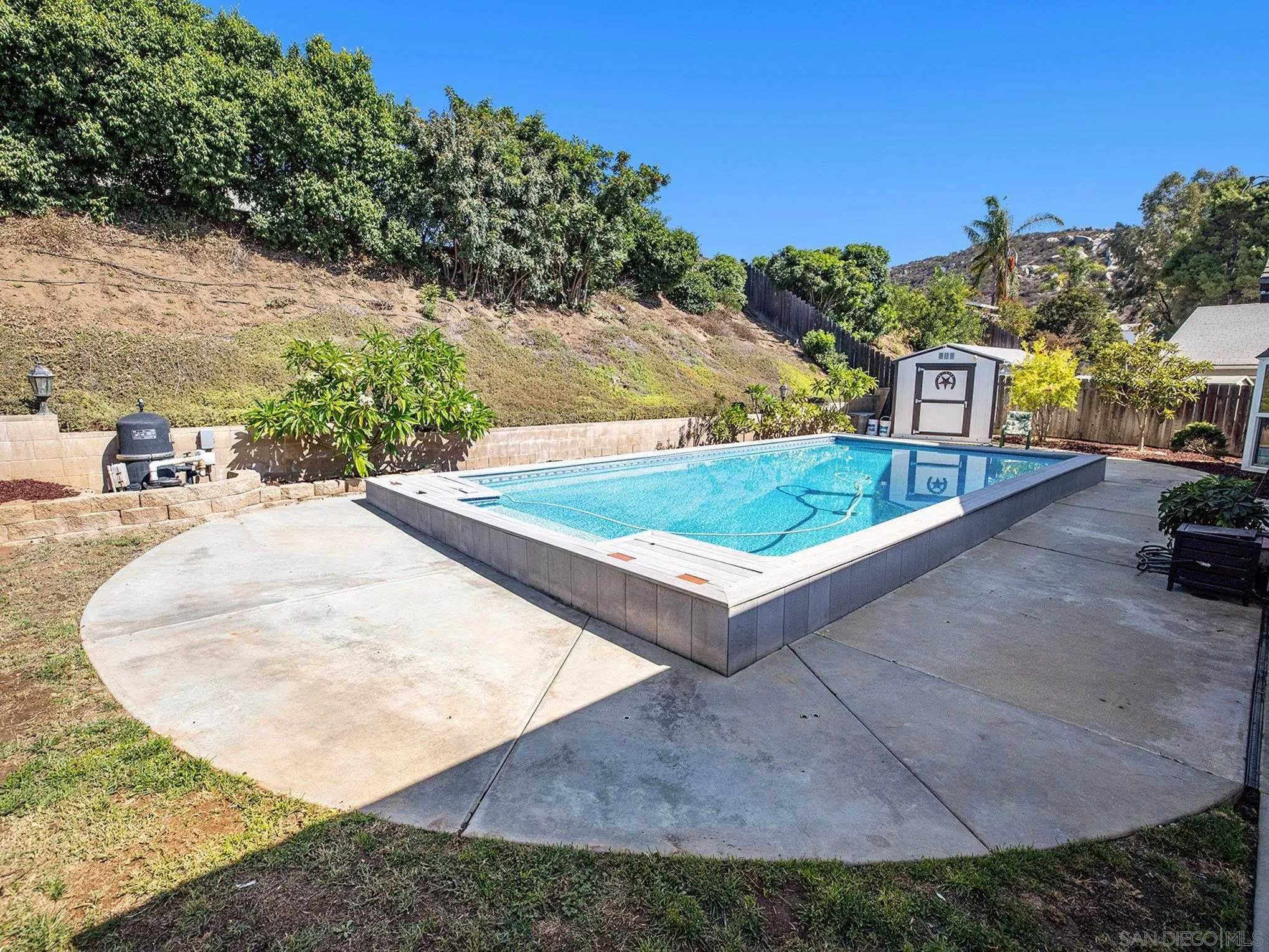 https://cdn.realtyfeed.com/cdn/127/250041261/069a5c12c382535470e17e74f055ed79.webp