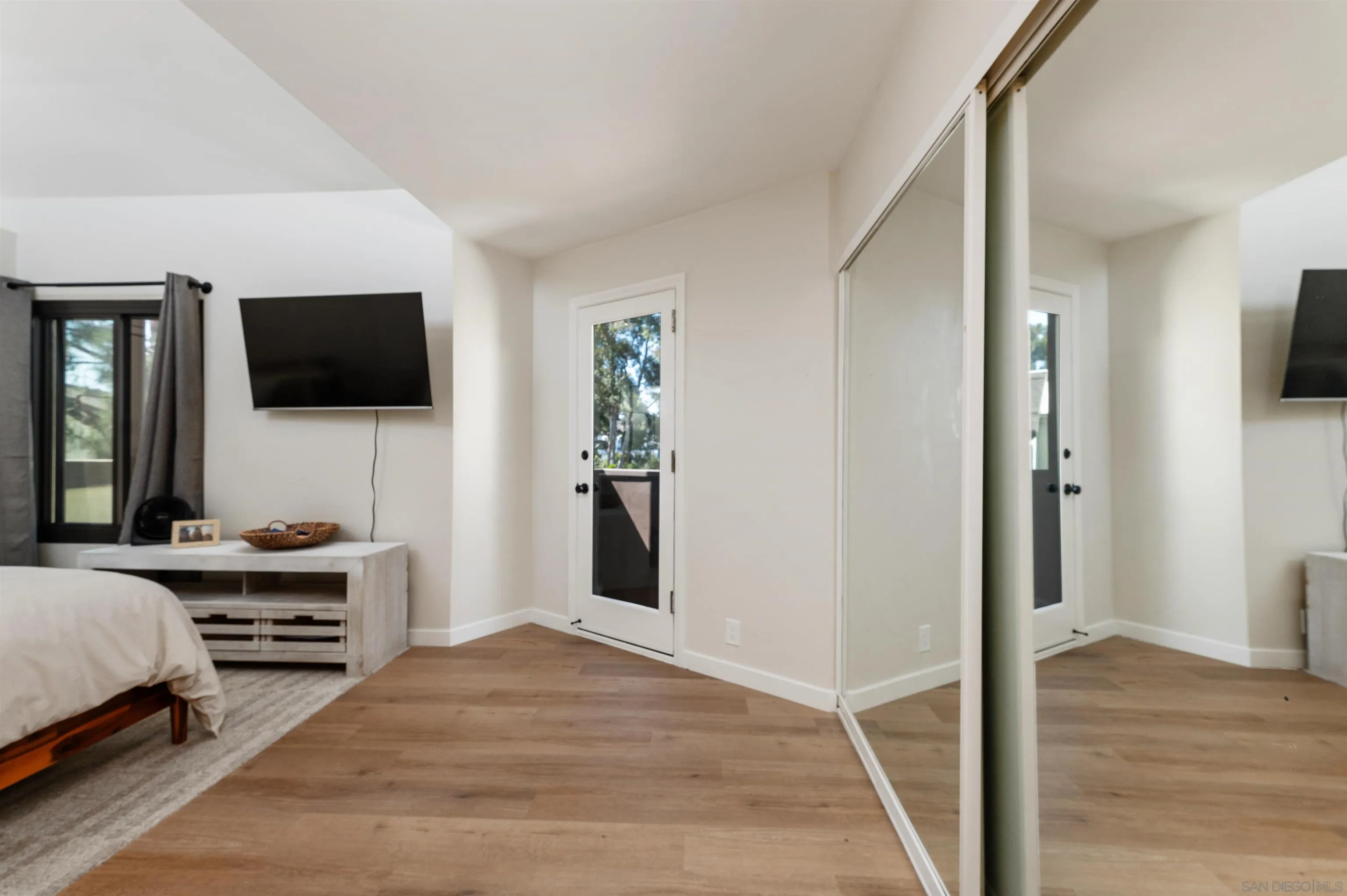 https://cdn.realtyfeed.com/cdn/127/250041267/b089faf04b67d54a7d6910f38fbab28c.webp