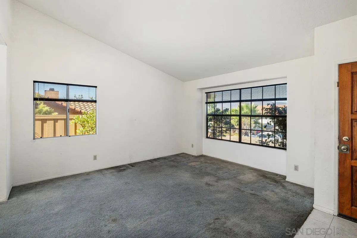 https://cdn.realtyfeed.com/cdn/127/250041269/cbf381977ce4ed2754e957acf1e17688.webp