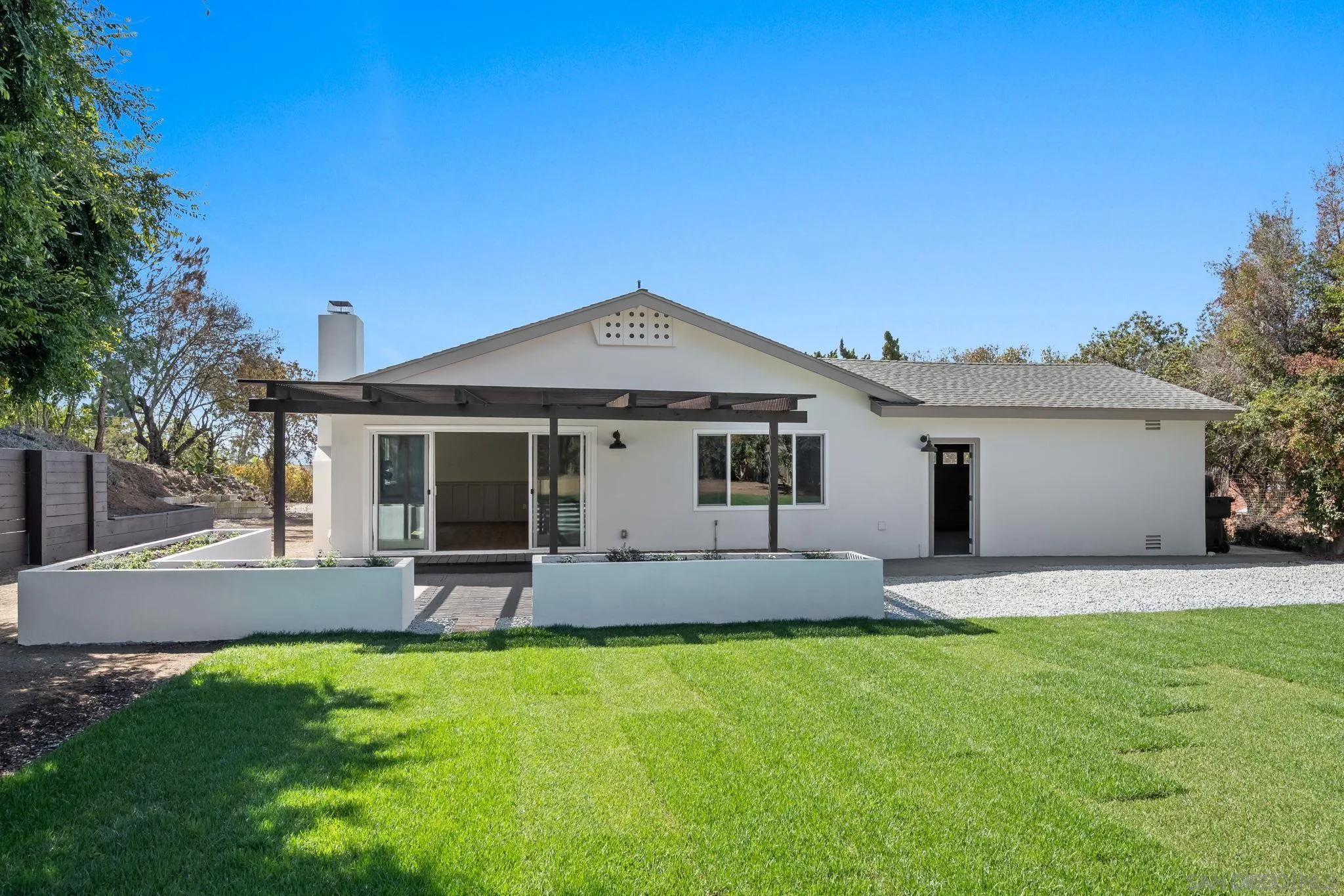 https://cdn.realtyfeed.com/cdn/127/250041271/b44365d73e89468d2c650f98b66c343a.webp