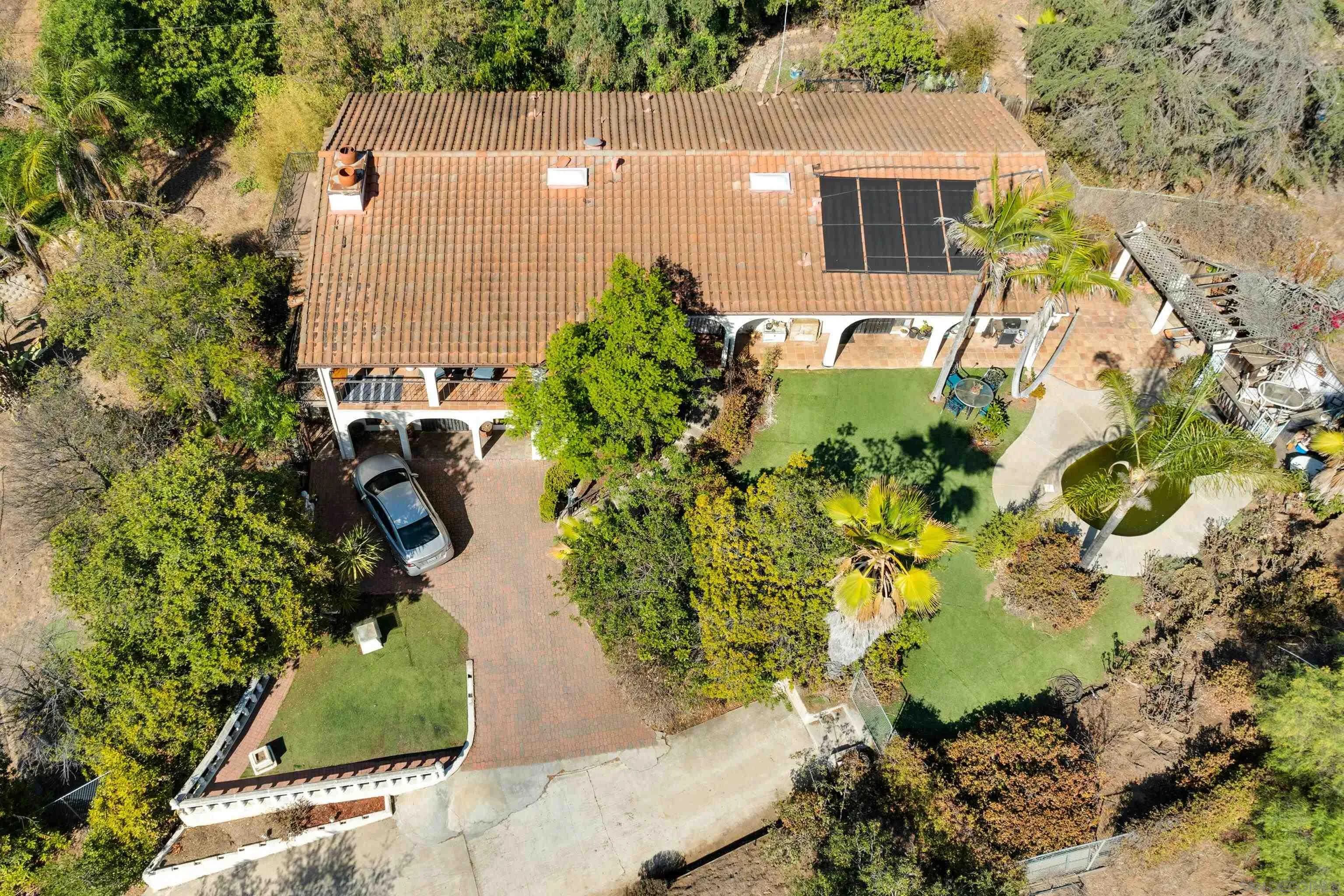 https://cdn.realtyfeed.com/cdn/127/250041279/e6e34248bf37bbbf50e7acfb8442795d.webp