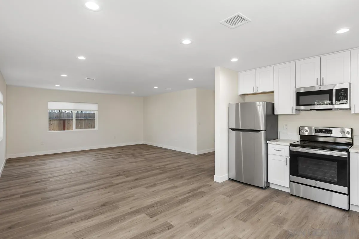 https://cdn.realtyfeed.com/cdn/127/250041280/5d39aadb02a1c150197d7068ee6ff235.webp