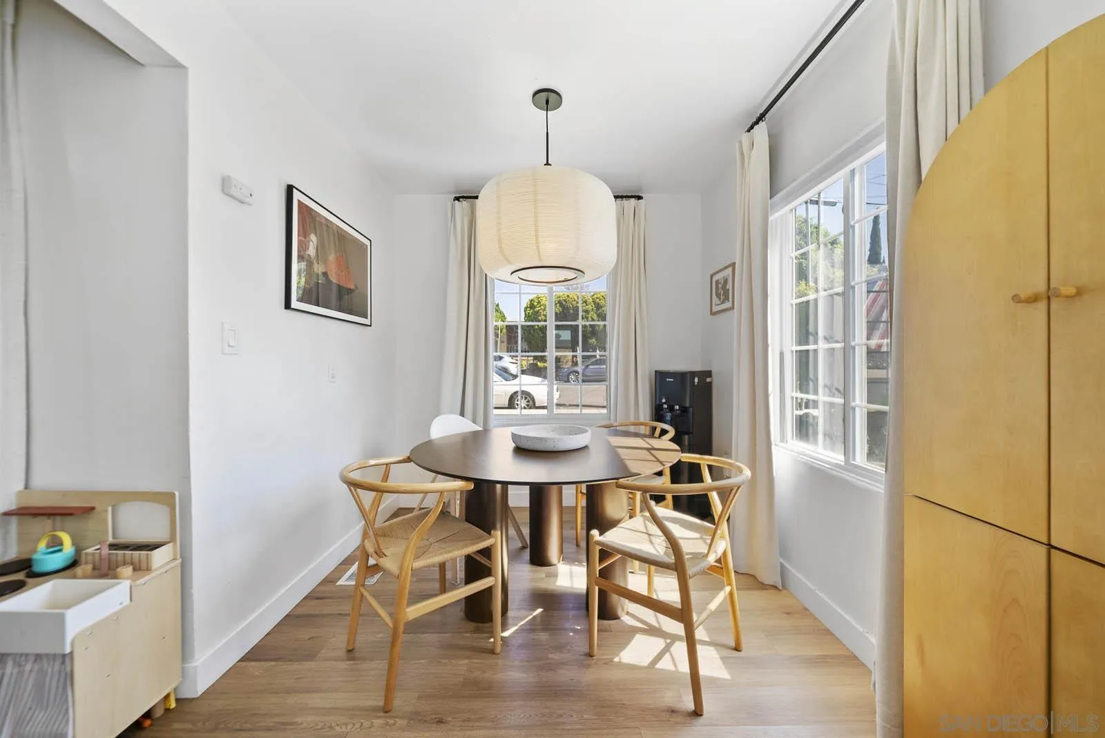 https://cdn.realtyfeed.com/cdn/127/250041280/a4878b46d70f74b1d3f03c54d0ac4e0f.webp