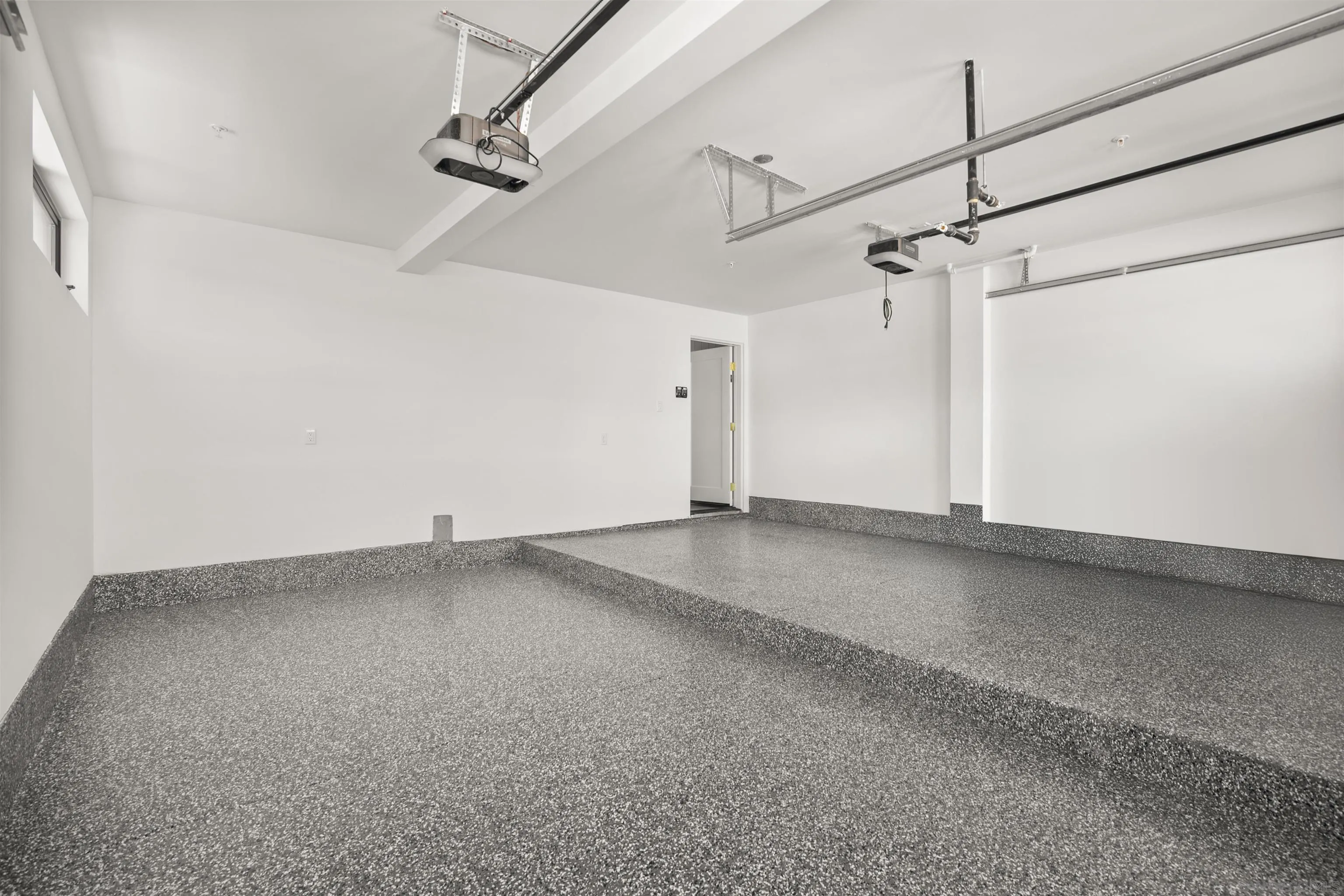 https://cdn.realtyfeed.com/cdn/127/250041286/0006e8ed24aa807d0e07a524f5c63c78.webp