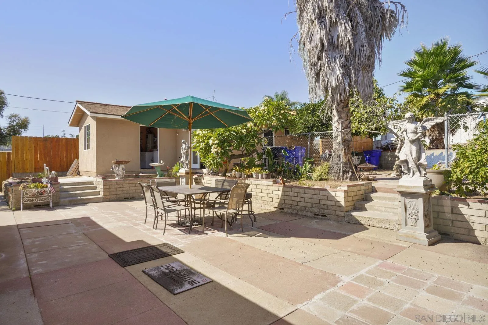 https://cdn.realtyfeed.com/cdn/127/250041289/08099f3f1a003478072a47bc6cb6887d.webp