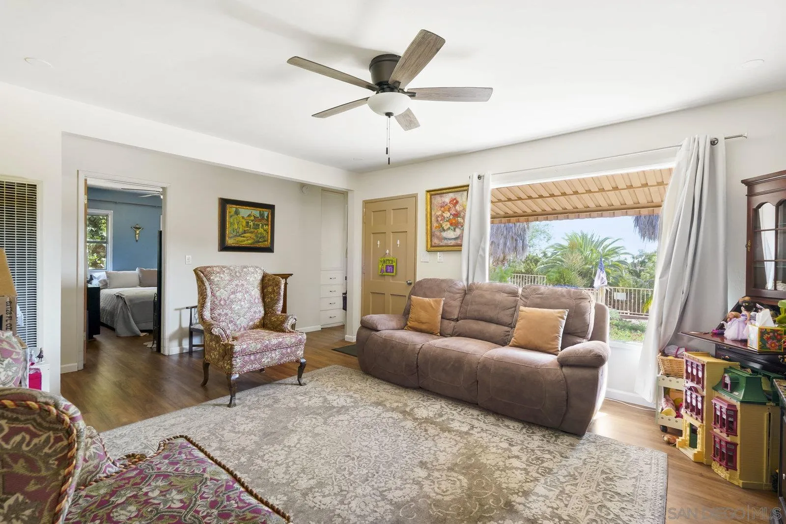 https://cdn.realtyfeed.com/cdn/127/250041289/3e4639d7be3563b920e6c3ce5f5c4bf5.webp