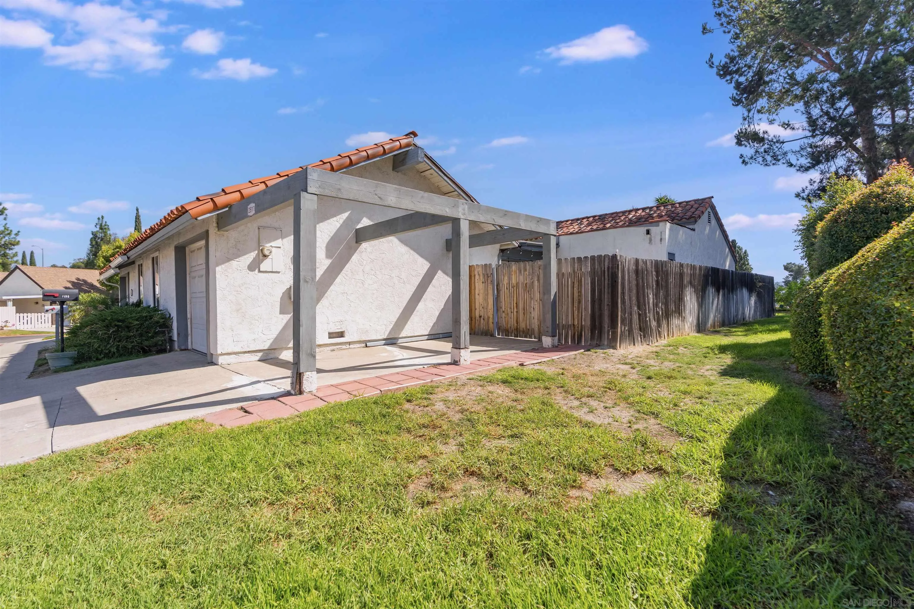 https://cdn.realtyfeed.com/cdn/127/250041290/bb6d63f27d1488a2fee28250c803601c.webp