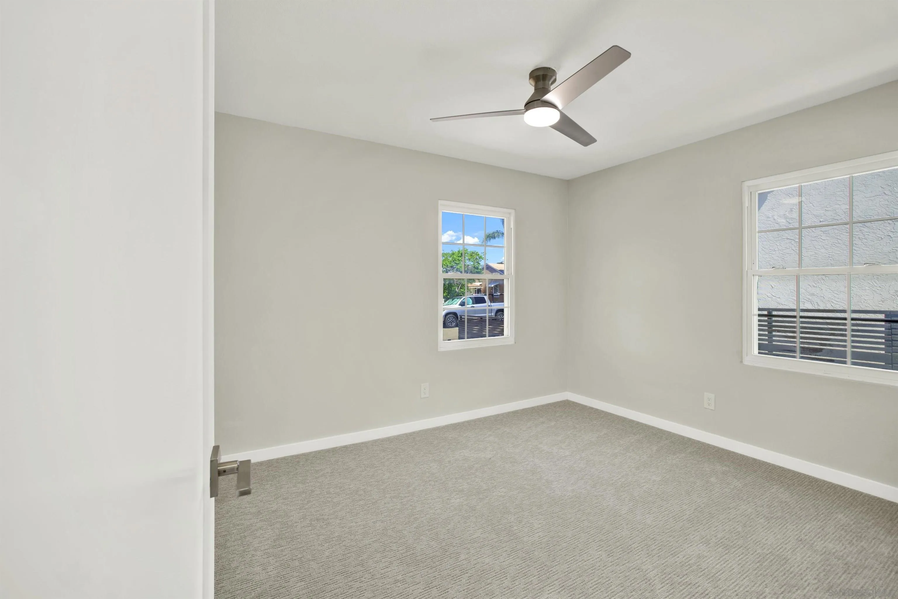 https://cdn.realtyfeed.com/cdn/127/250041293/148ae31c69bbc823aaedef41dc270aa3.webp