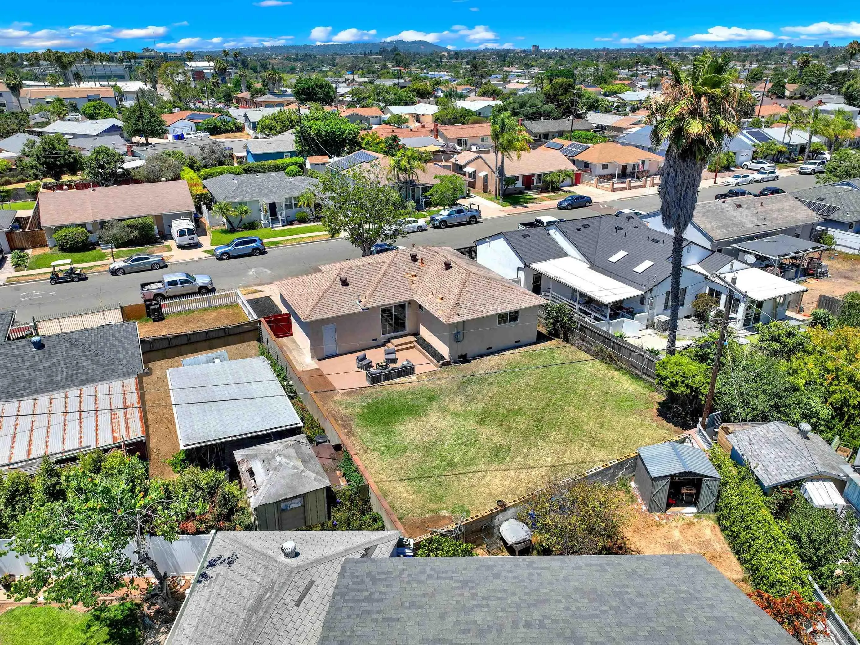 https://cdn.realtyfeed.com/cdn/127/250041293/bfcd9d4e3ae87da6fd636518ab77971d.webp