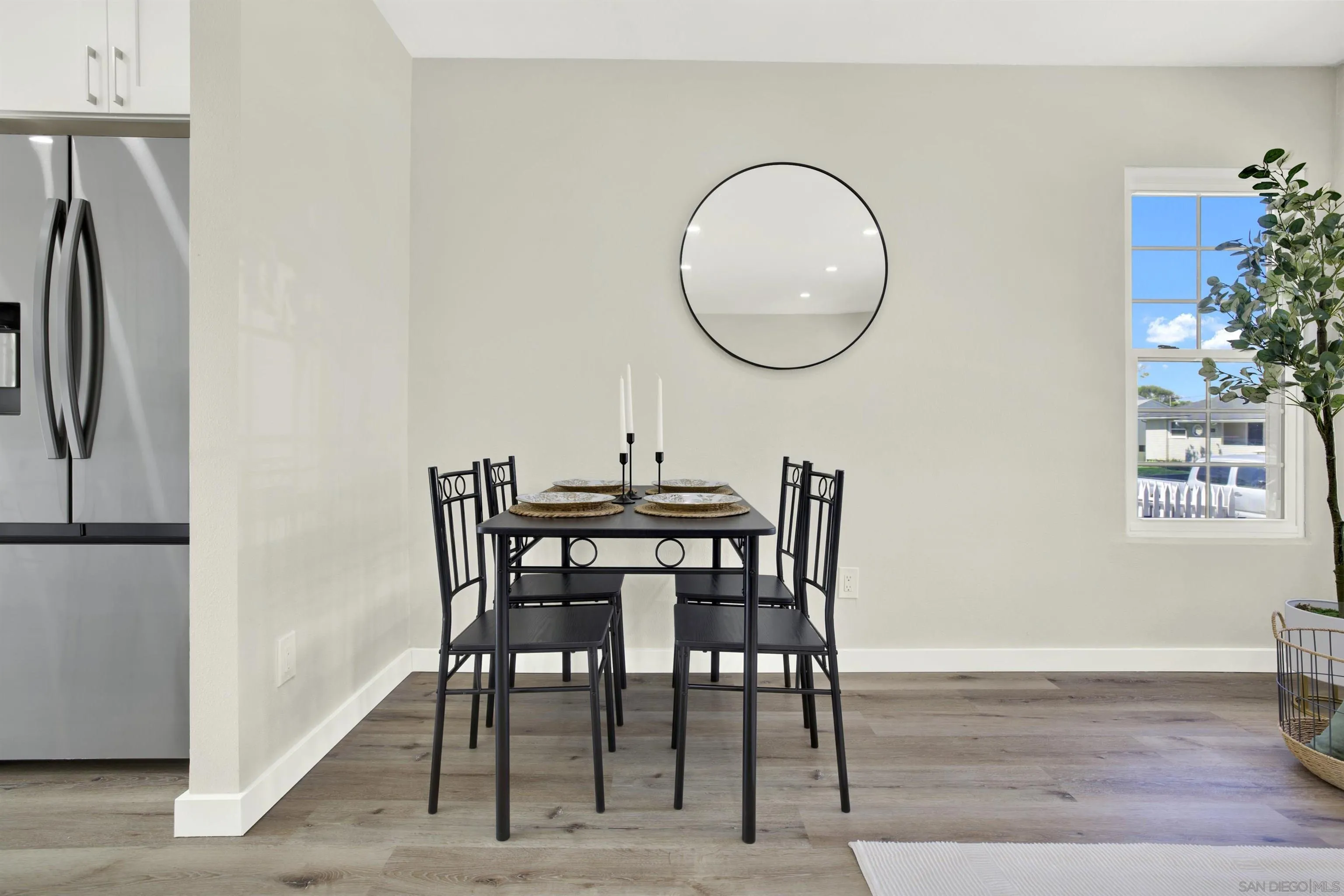 https://cdn.realtyfeed.com/cdn/127/250041293/c8d9228814ece1808edc591e22c862fe.webp