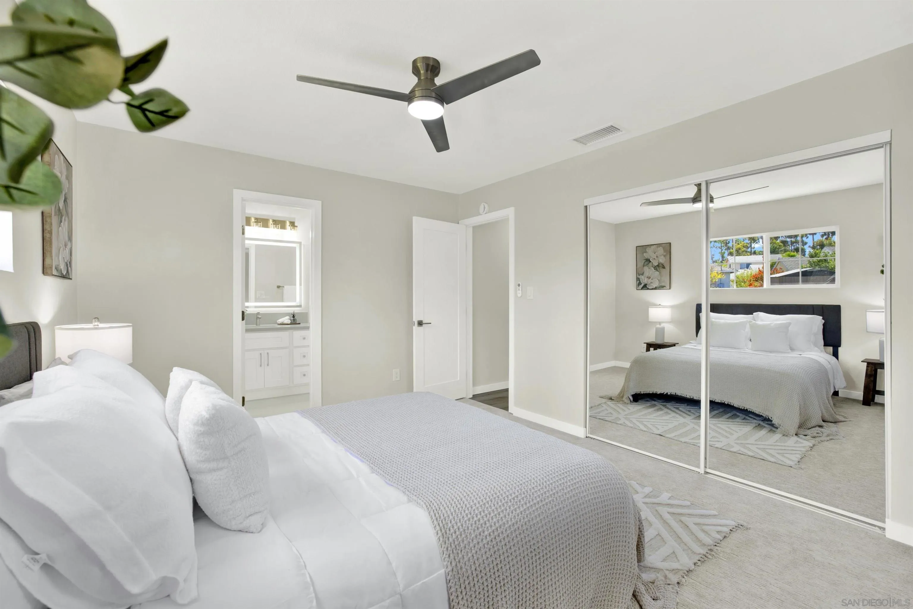 https://cdn.realtyfeed.com/cdn/127/250041293/da6ad96cee076af82fb43b13f52c35b0.webp