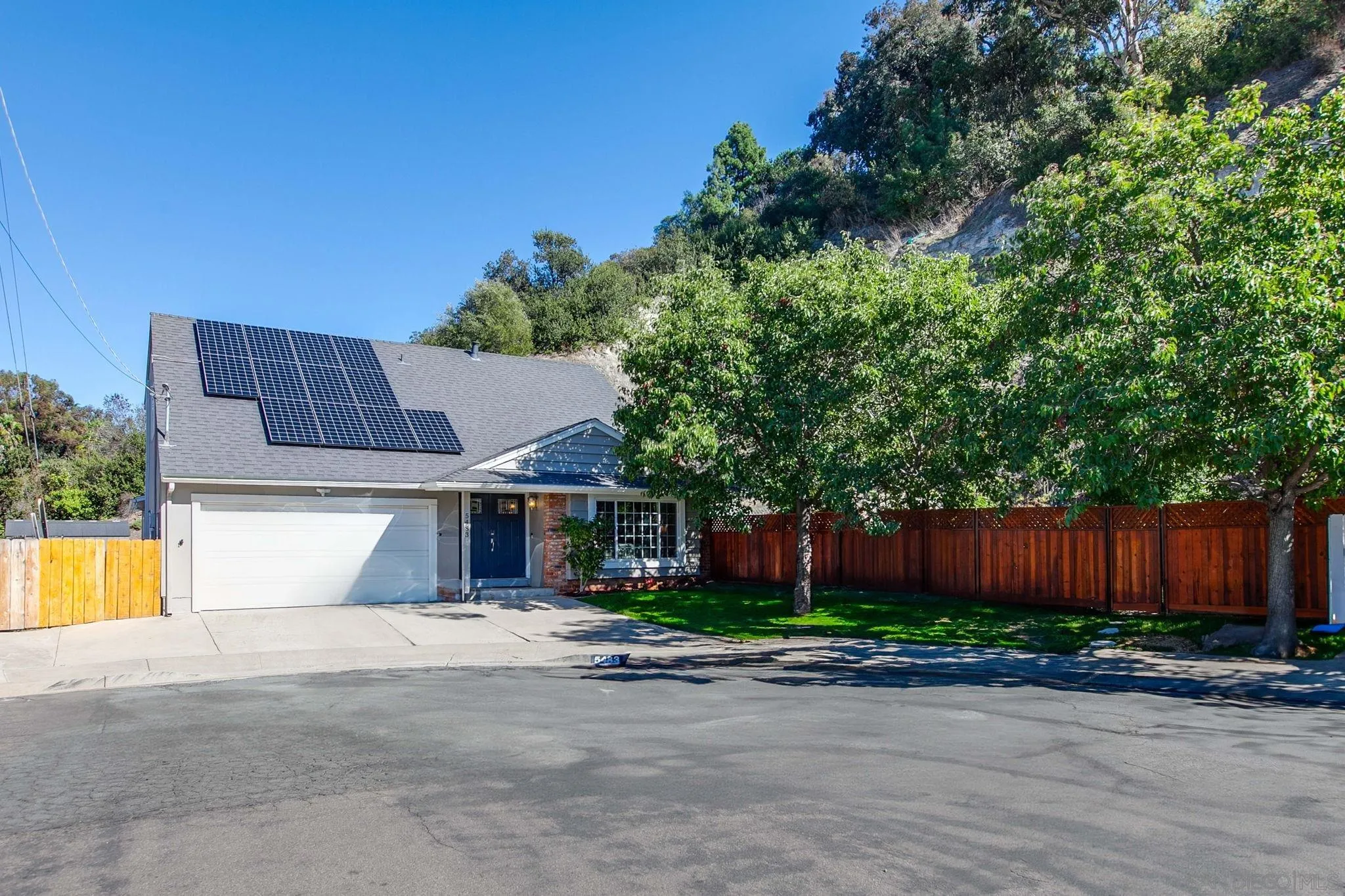 https://cdn.realtyfeed.com/cdn/127/250041297/36a23ef6d04b6b04797f62bcdf61362e.webp