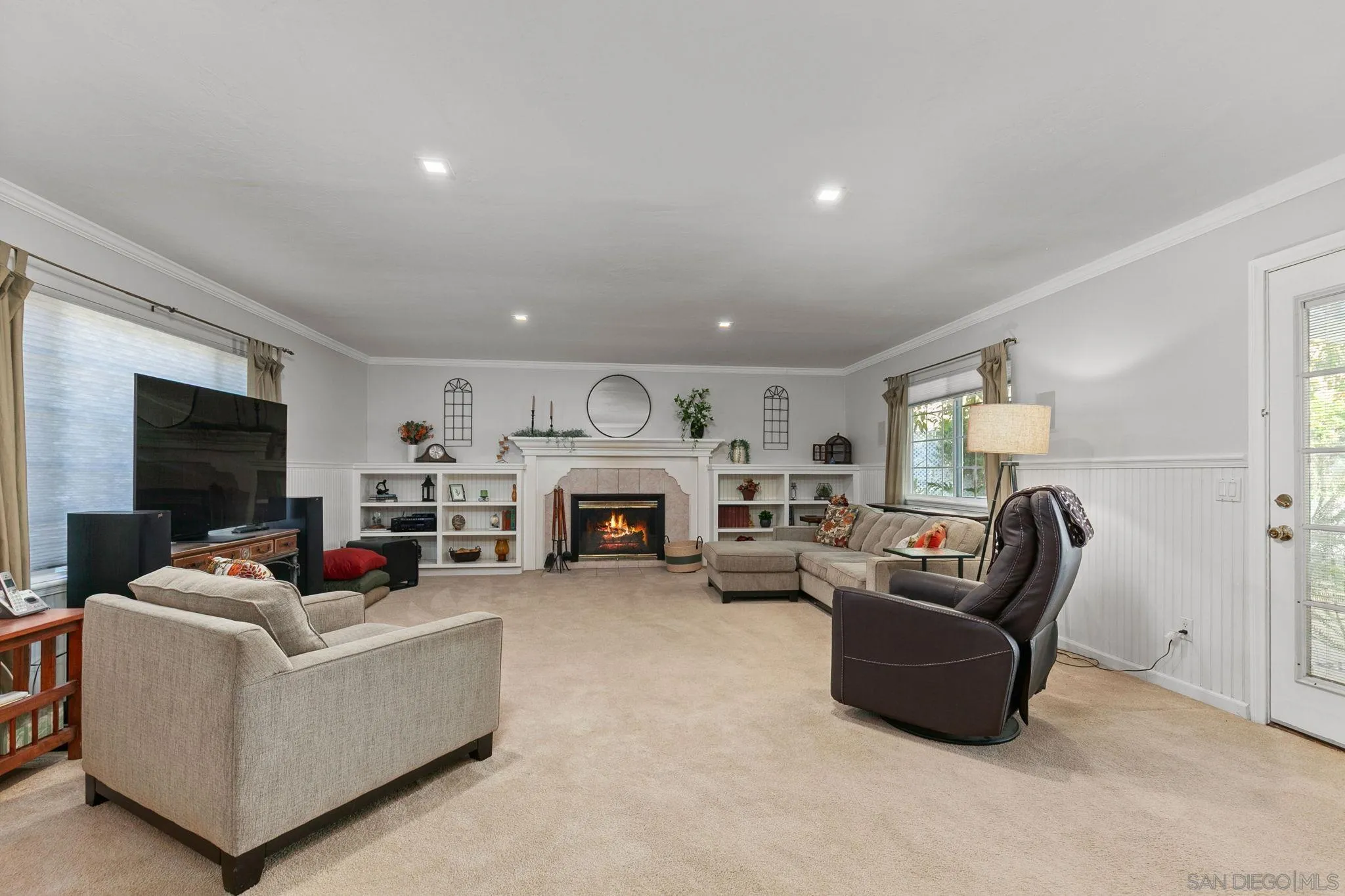 https://cdn.realtyfeed.com/cdn/127/250041297/d8c7438ba45a26c3ca5446b38519f1a7.webp