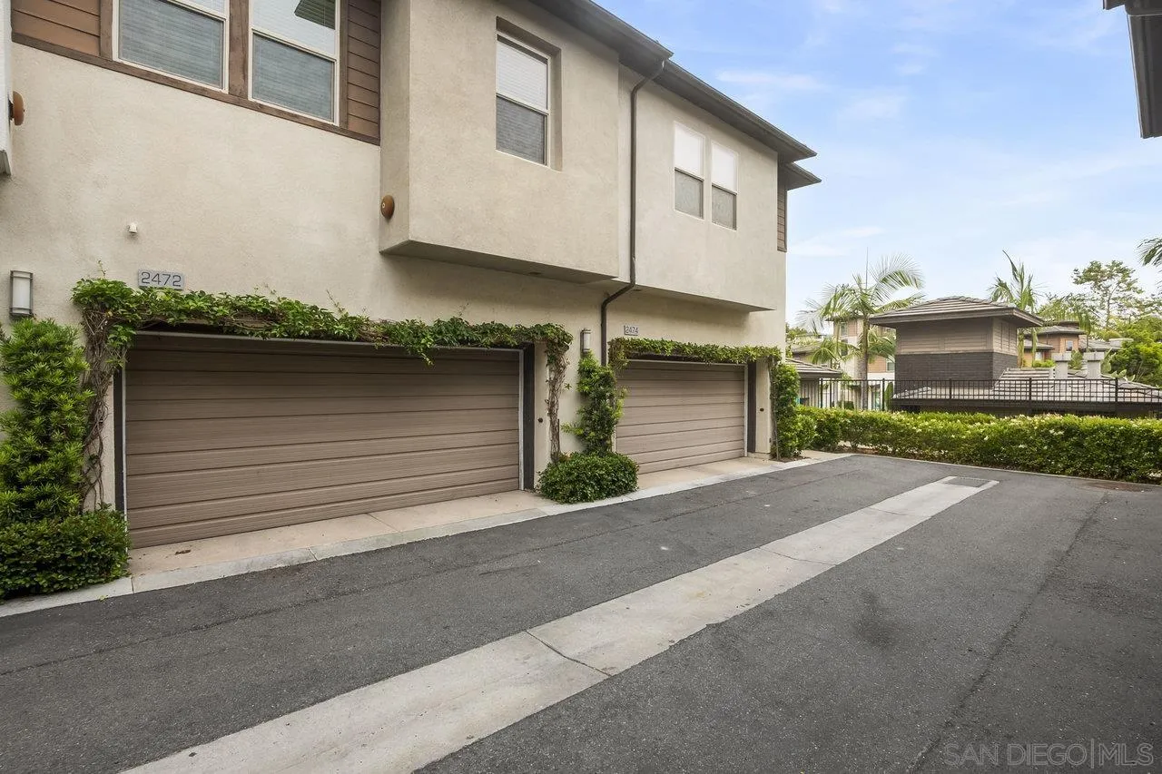https://cdn.realtyfeed.com/cdn/127/250041300/80101f7e7401c20cd13ed4788d0b27c4.webp