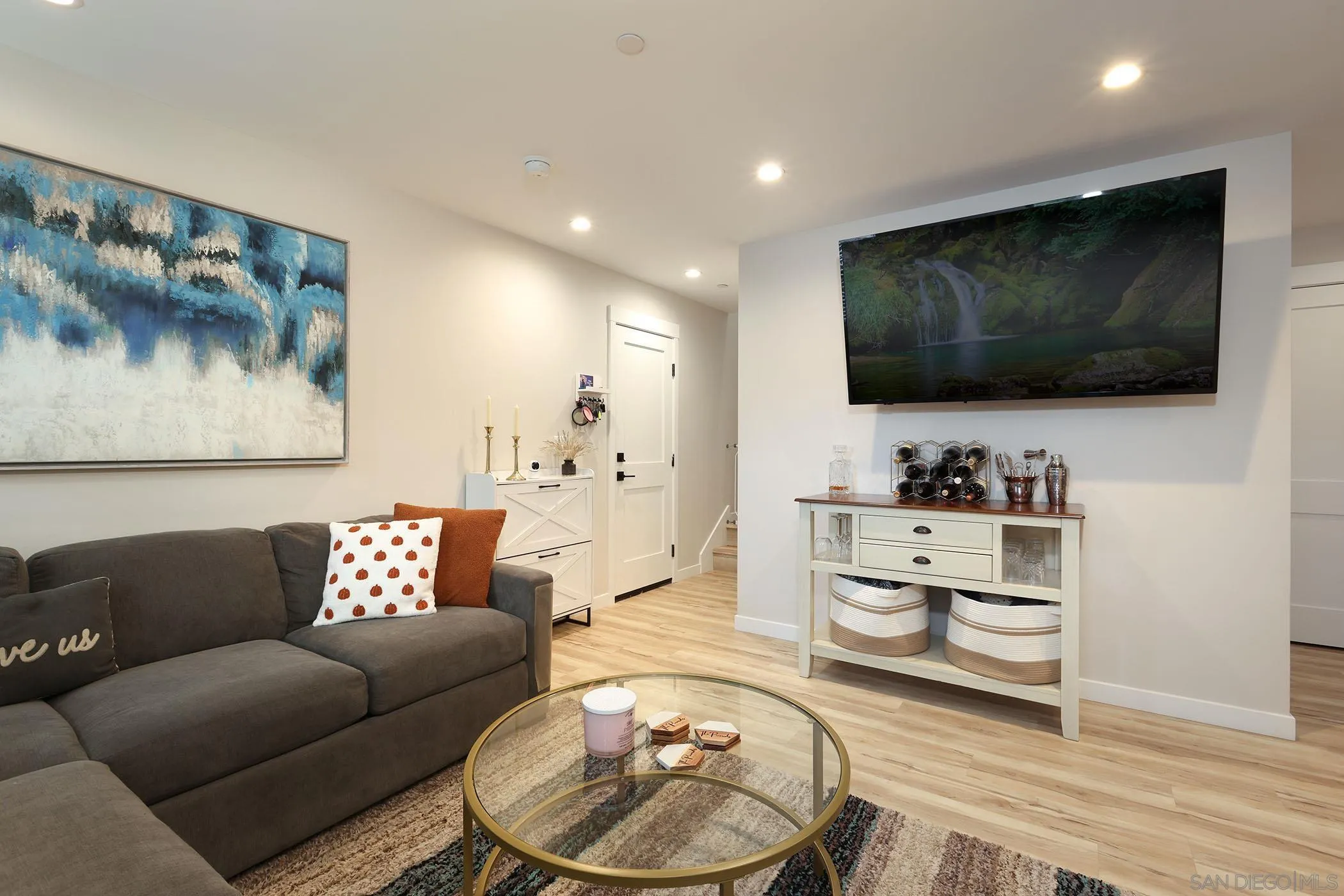 https://cdn.realtyfeed.com/cdn/127/250041305/02338c827027cc366e696a903944b8e1.webp