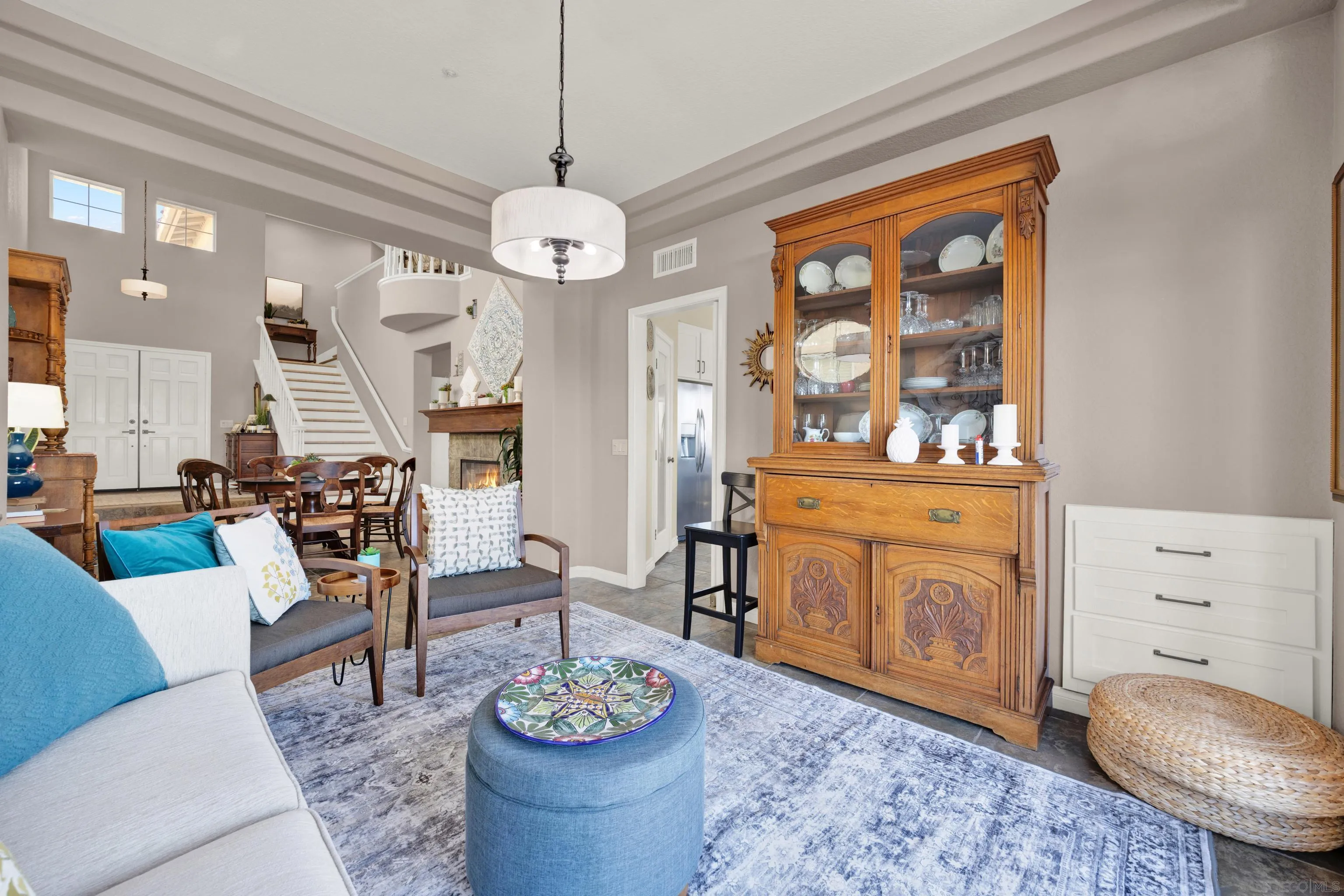 https://cdn.realtyfeed.com/cdn/127/250041307/6e86440a1c7fa46a7553a2196ce9bdba.webp