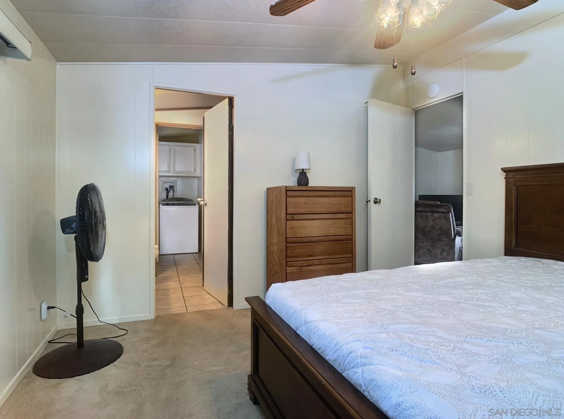 https://cdn.realtyfeed.com/cdn/127/250041309/15fd2f150cc7e7a38a9009dffef8e022.webp
