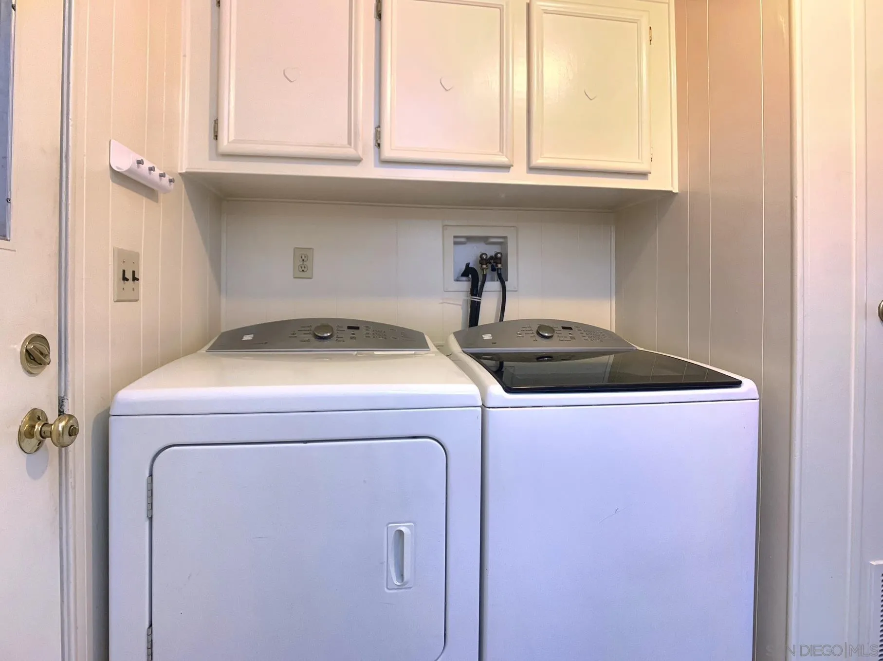 https://cdn.realtyfeed.com/cdn/127/250041309/84065fb69de8bf90b02b2d7f3ea4c577.webp