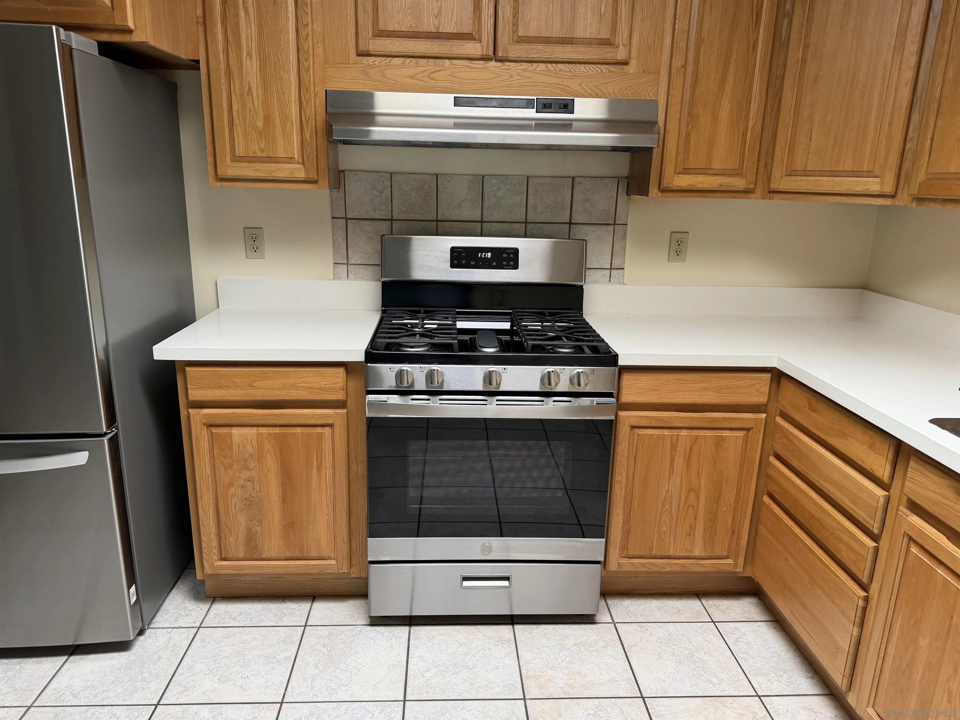 https://cdn.realtyfeed.com/cdn/127/250041309/9675559a23ead7fd9fba12da571d458f.webp
