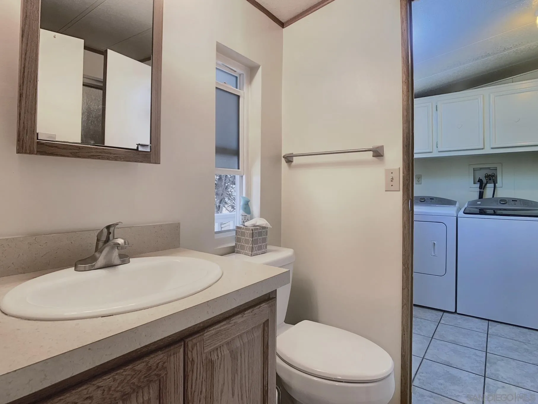 https://cdn.realtyfeed.com/cdn/127/250041309/d1020fec7a0b5d1d66689aa56a8bc073.webp