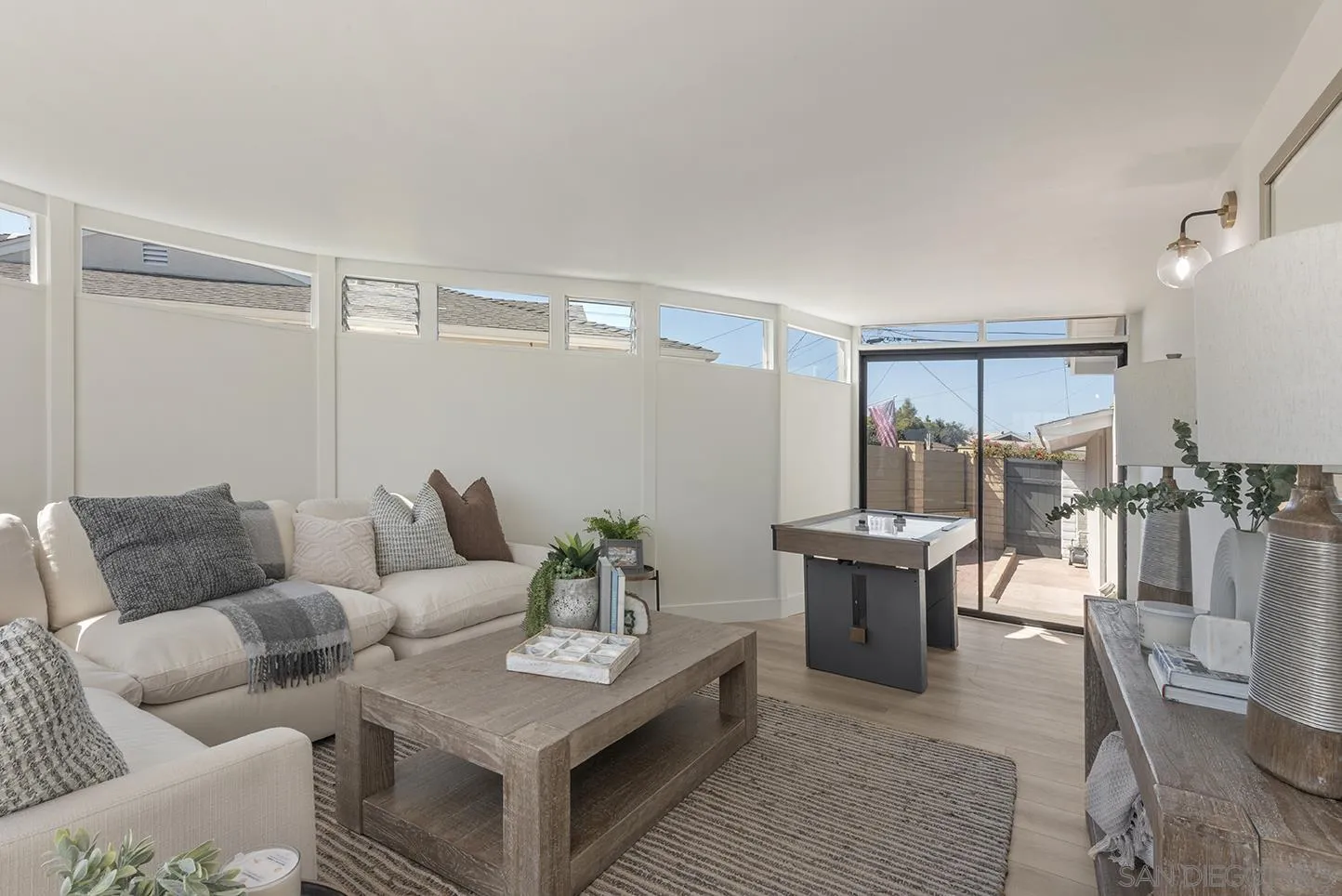 https://cdn.realtyfeed.com/cdn/127/250041316/2fc8e08a65508afc6586e9d0e4f3c3fd.webp