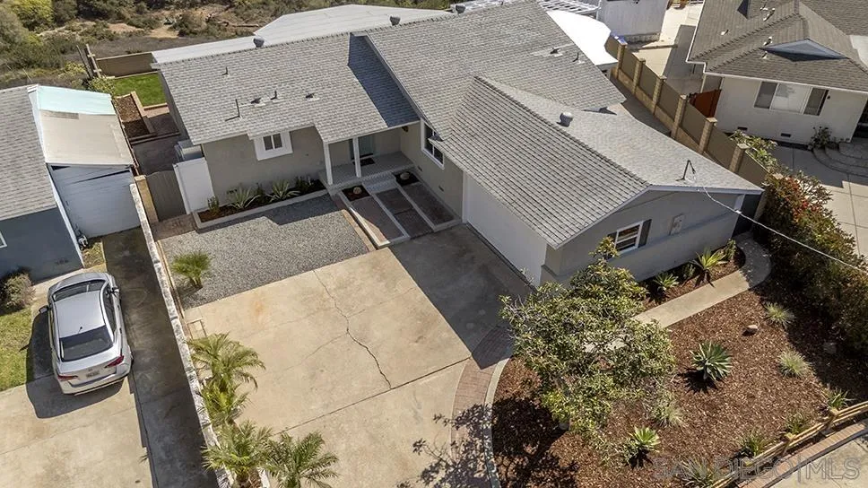 https://cdn.realtyfeed.com/cdn/127/250041316/764e111fe7446a457afaadc4f808ad5b.webp